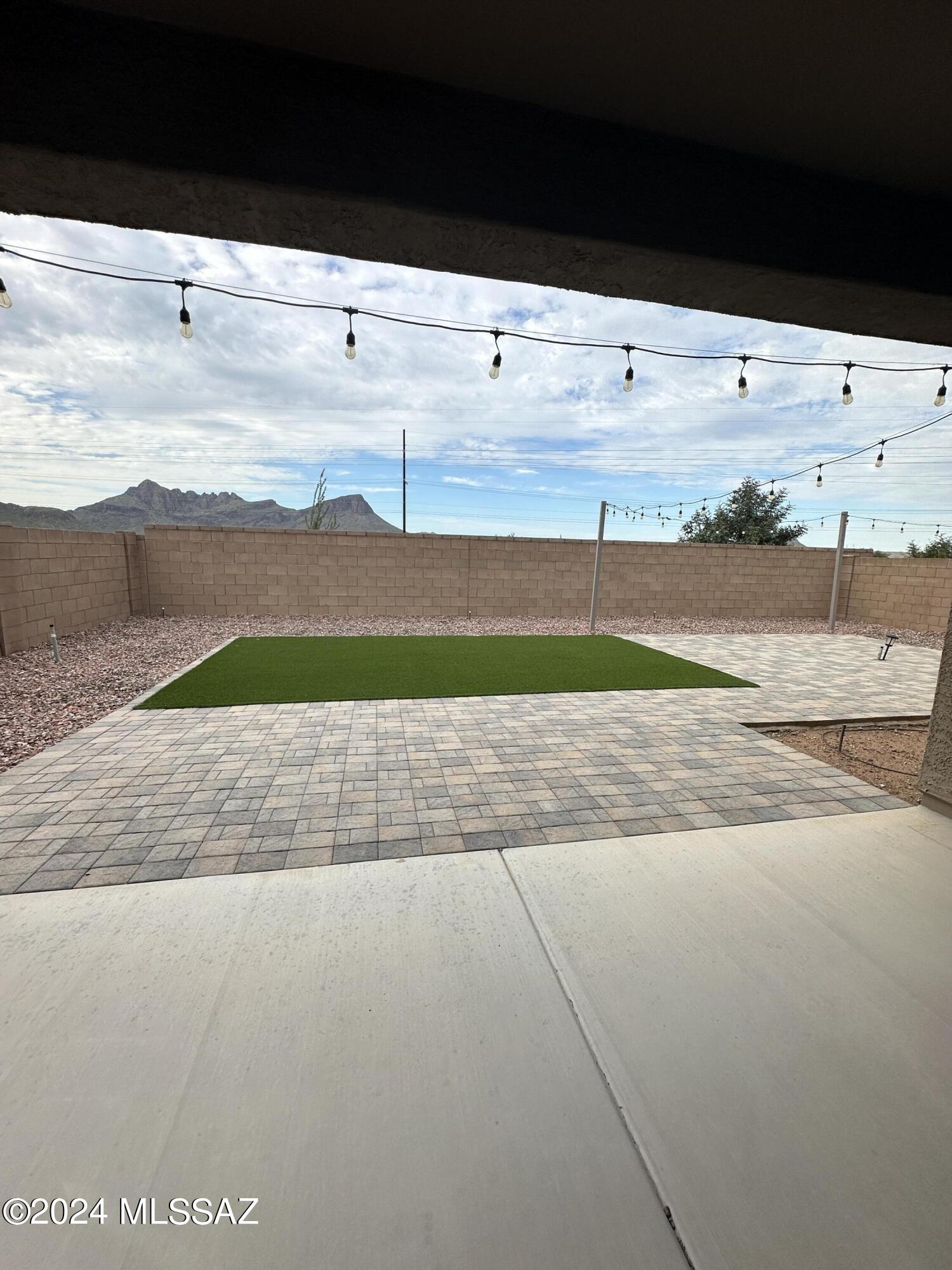 Saguaro Bloom Block 4 - Residential Lease