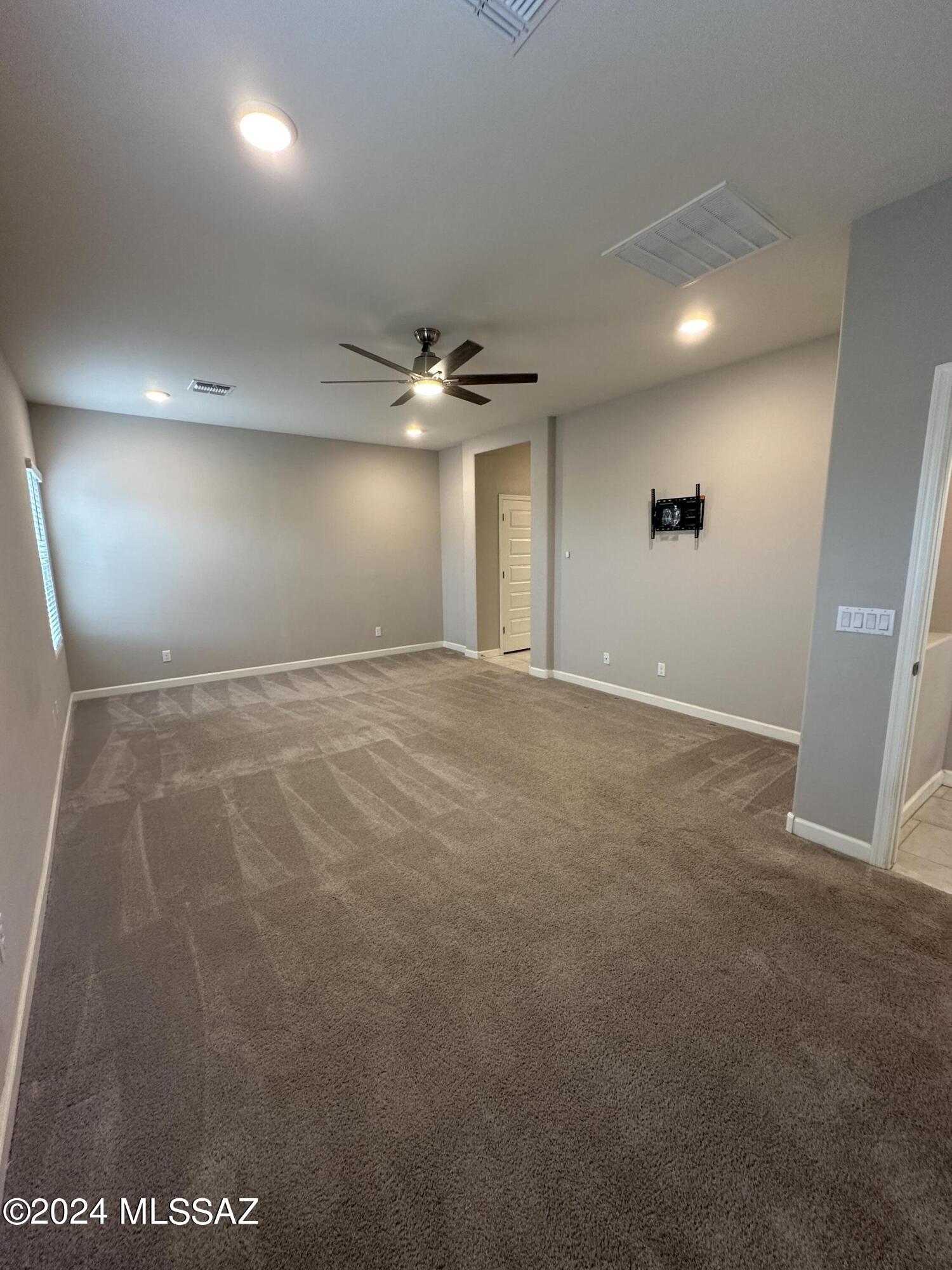 Saguaro Bloom Block 4 - Residential Lease