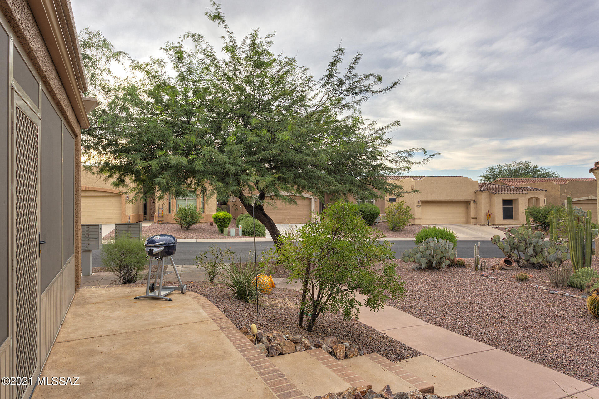 Las Campanas Villiage Phase II (112-219) - Residential