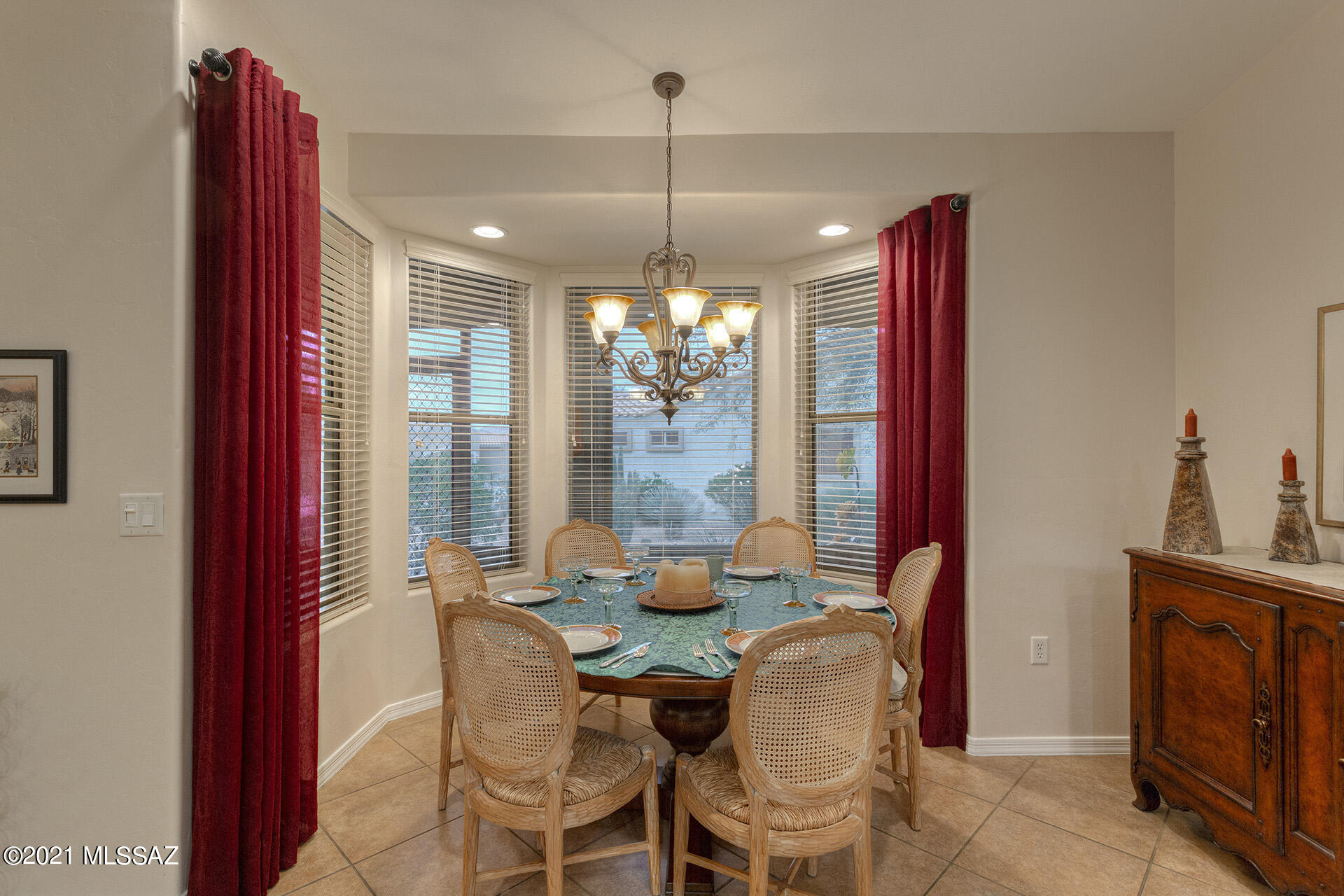 Las Campanas Villiage Phase II (112-219) - Residential