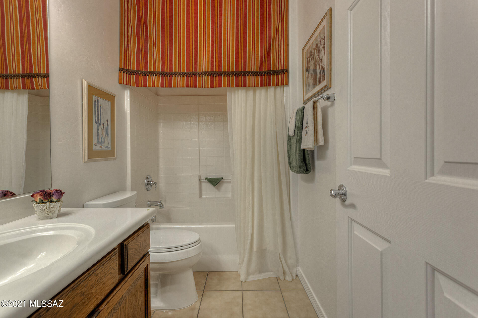 Las Campanas Villiage Phase II (112-219) - Residential