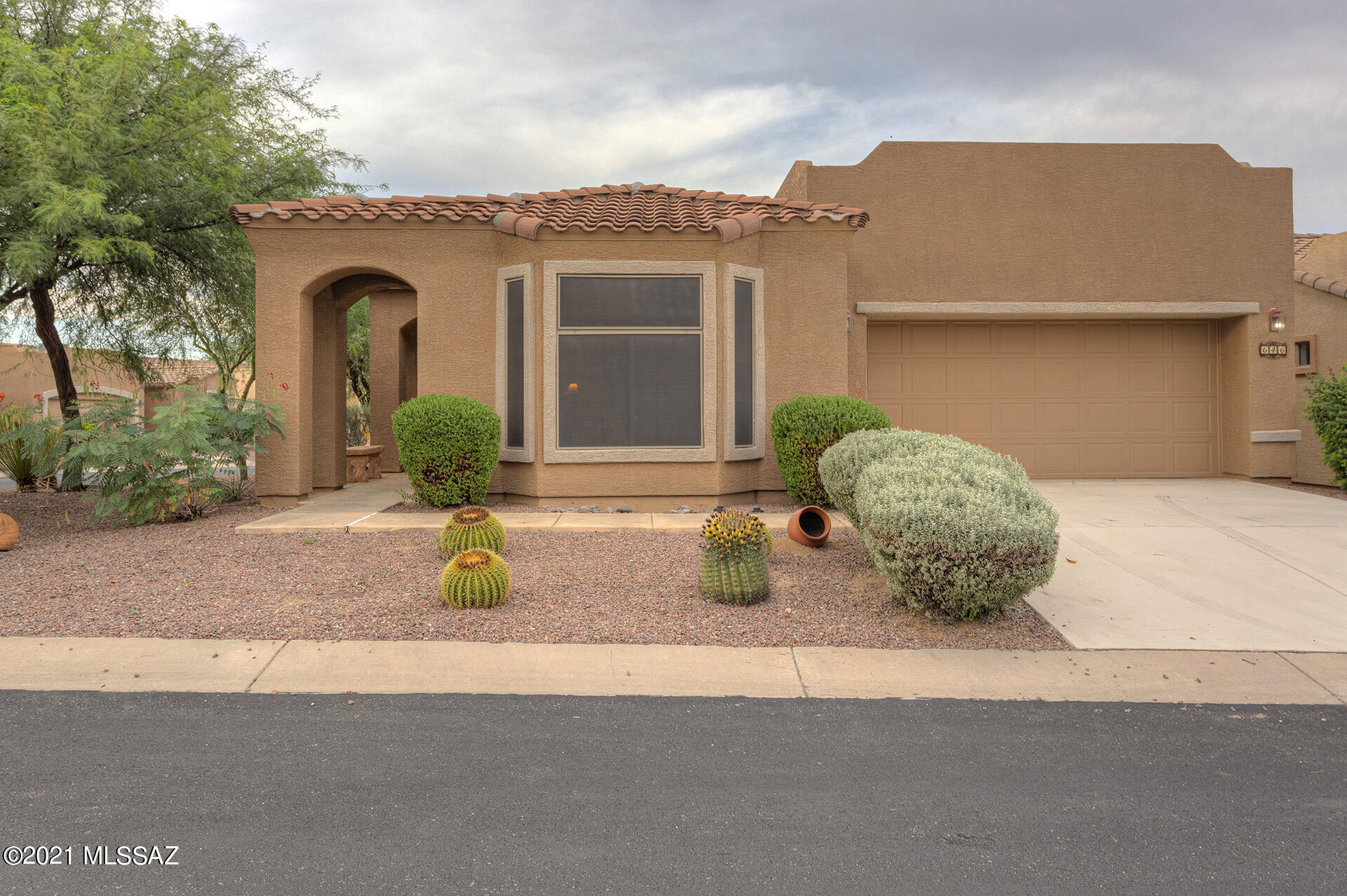 Las Campanas Villiage Phase II (112-219) - Residential