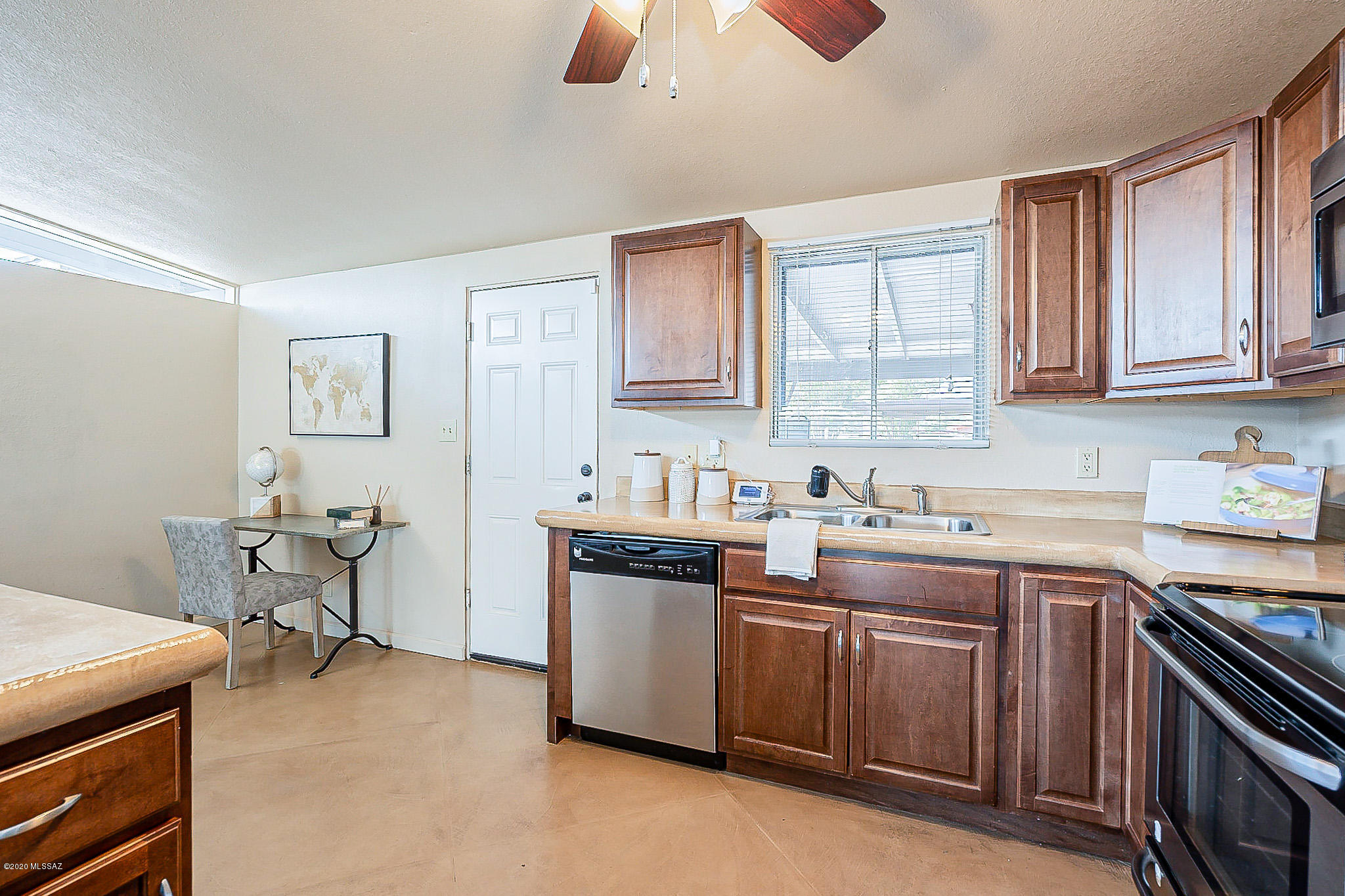Kingston Knolls Terrace - Residential