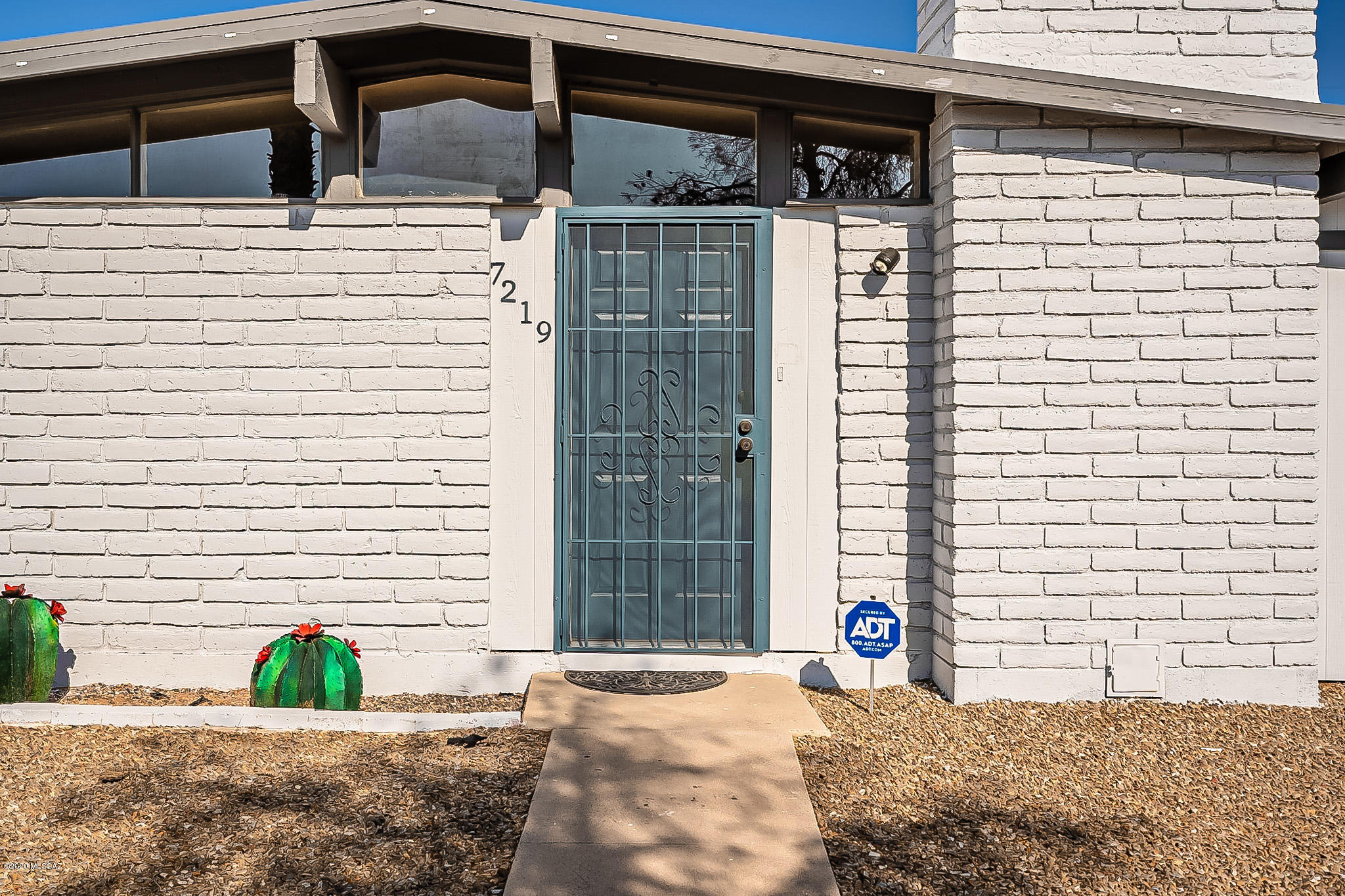 Kingston Knolls Terrace - Residential