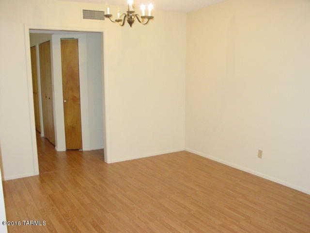 Verde Vista (101-122) - Residential Lease