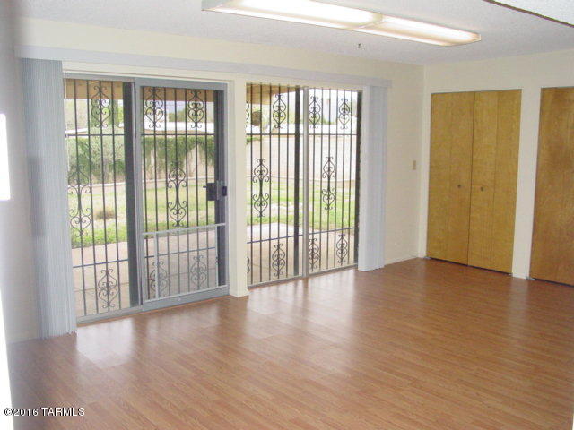 Verde Vista (101-122) - Residential Lease