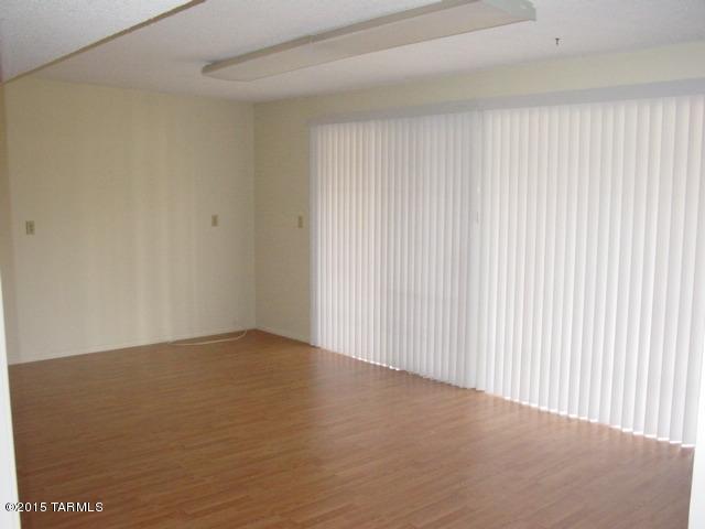 Verde Vista (101-122) - Residential Lease
