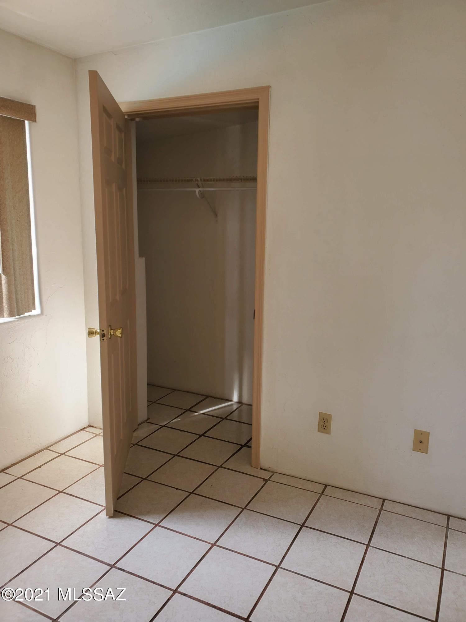 Rose Hill Estates - Residential Lease