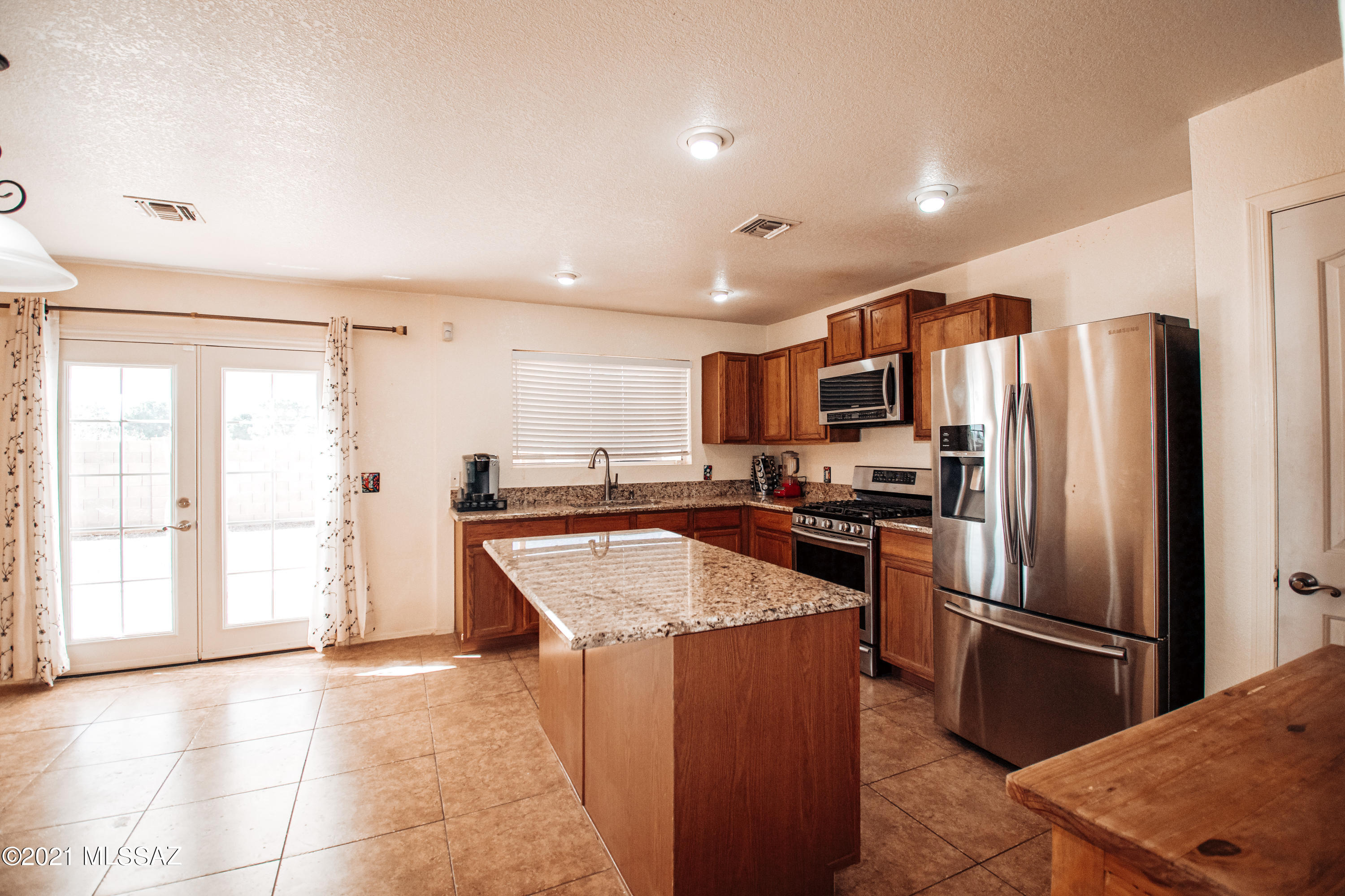 Arroyo Vista (1-166) - Residential