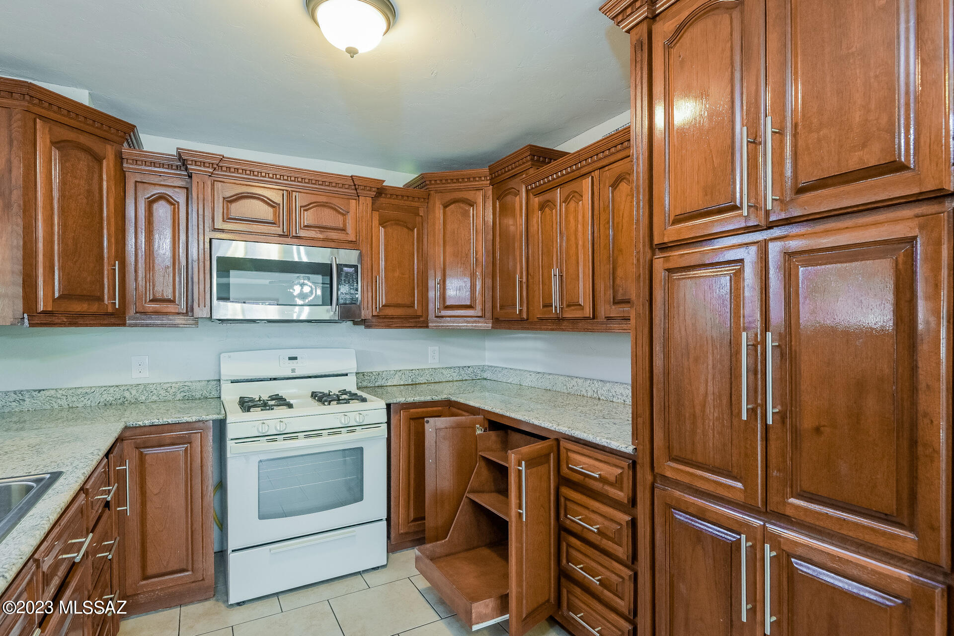Lakecrest NO. 4 (1-80) - Residential Lease
