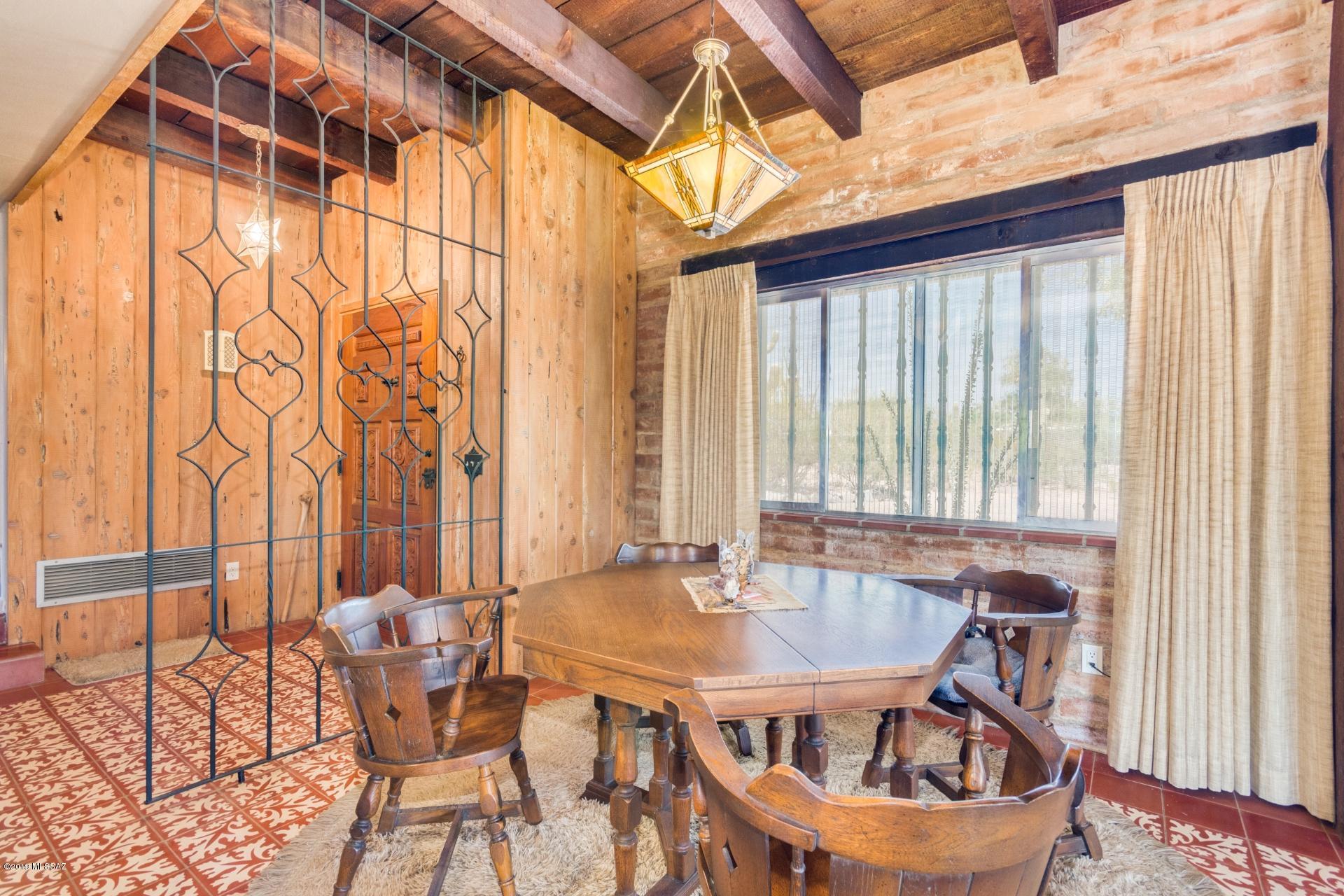 Las Quintas Sernas (10-40) - Residential
