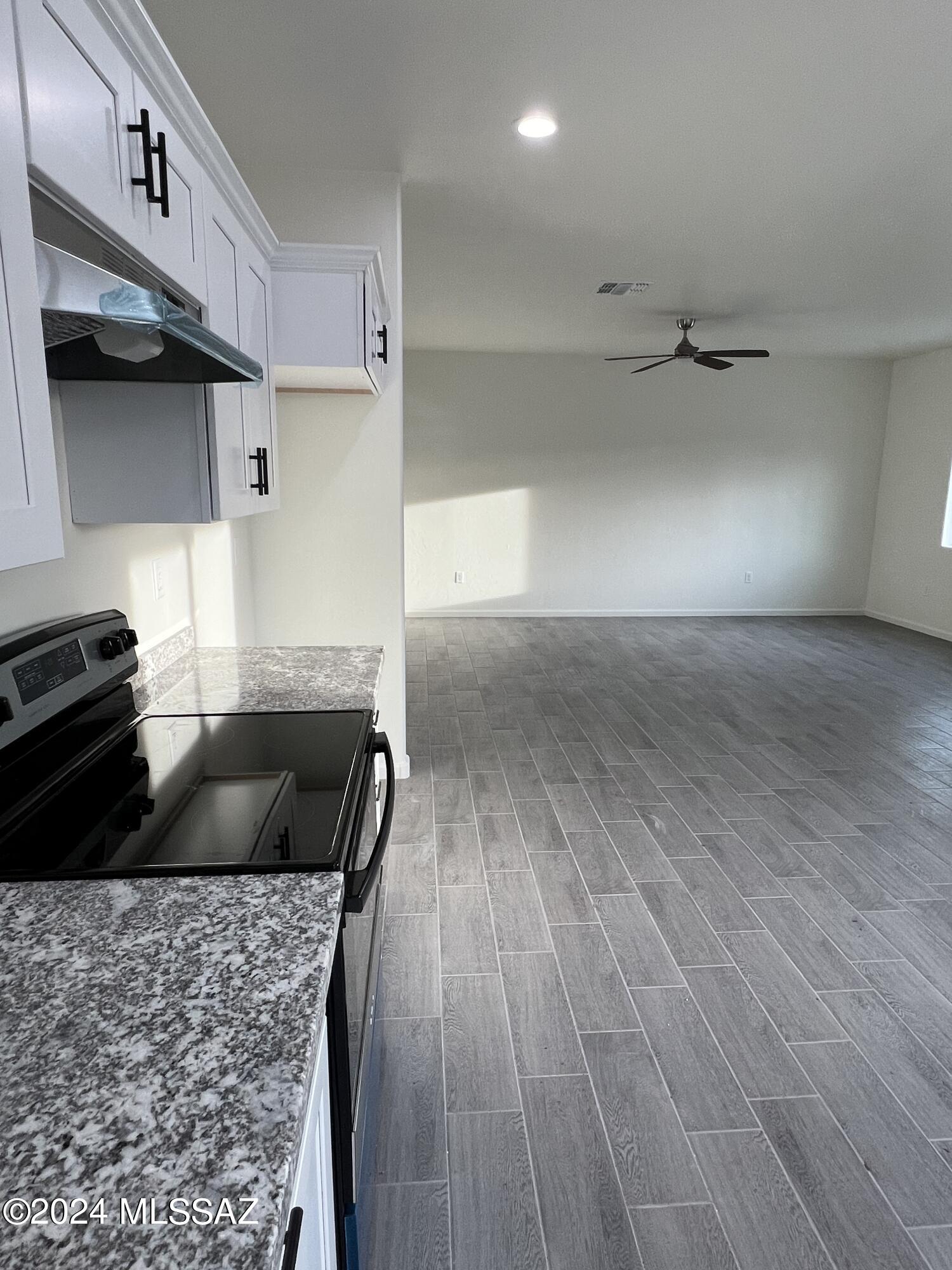 Rio Rico Villas 12 - Residential
