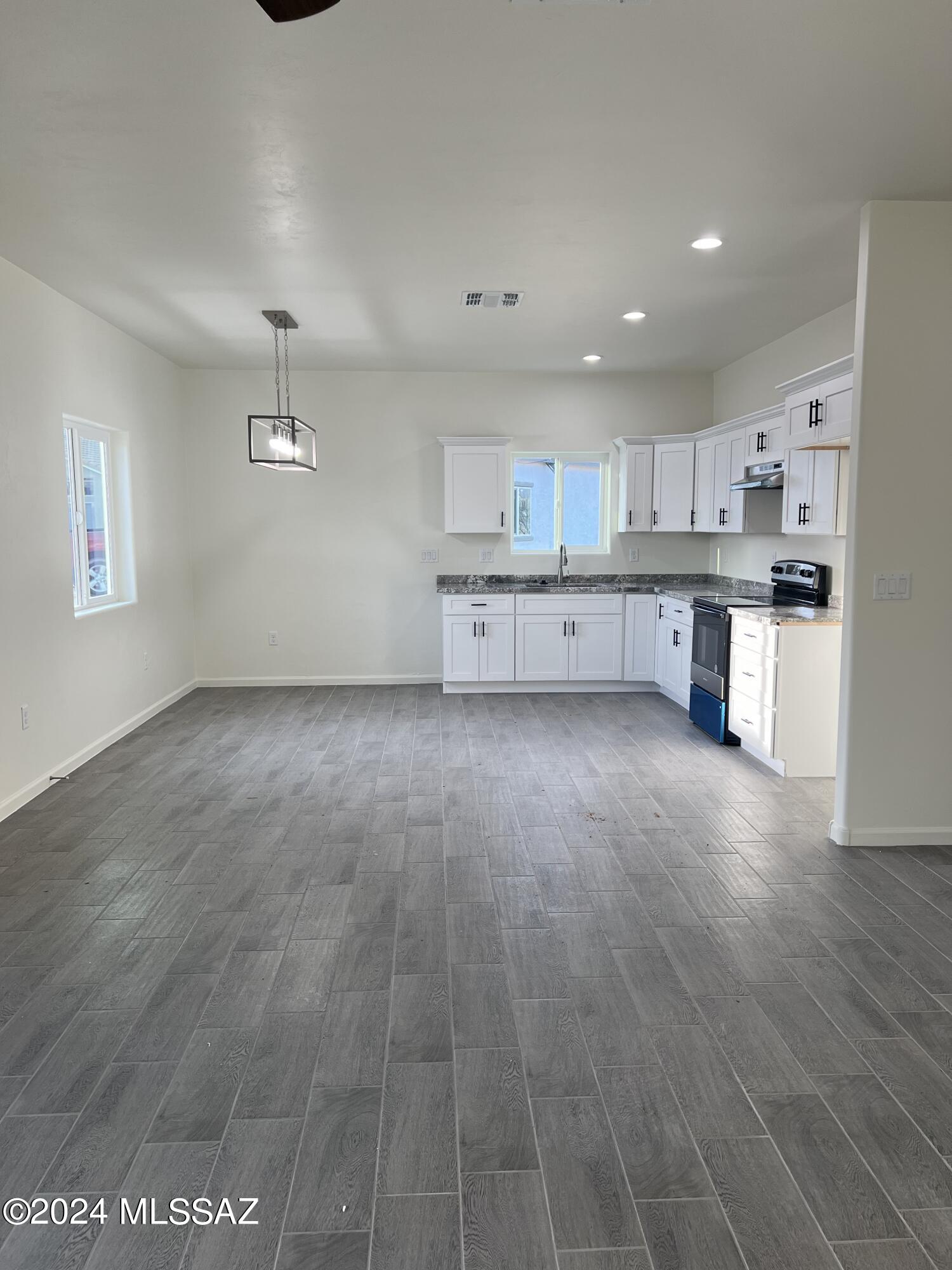 Rio Rico Villas 12 - Residential