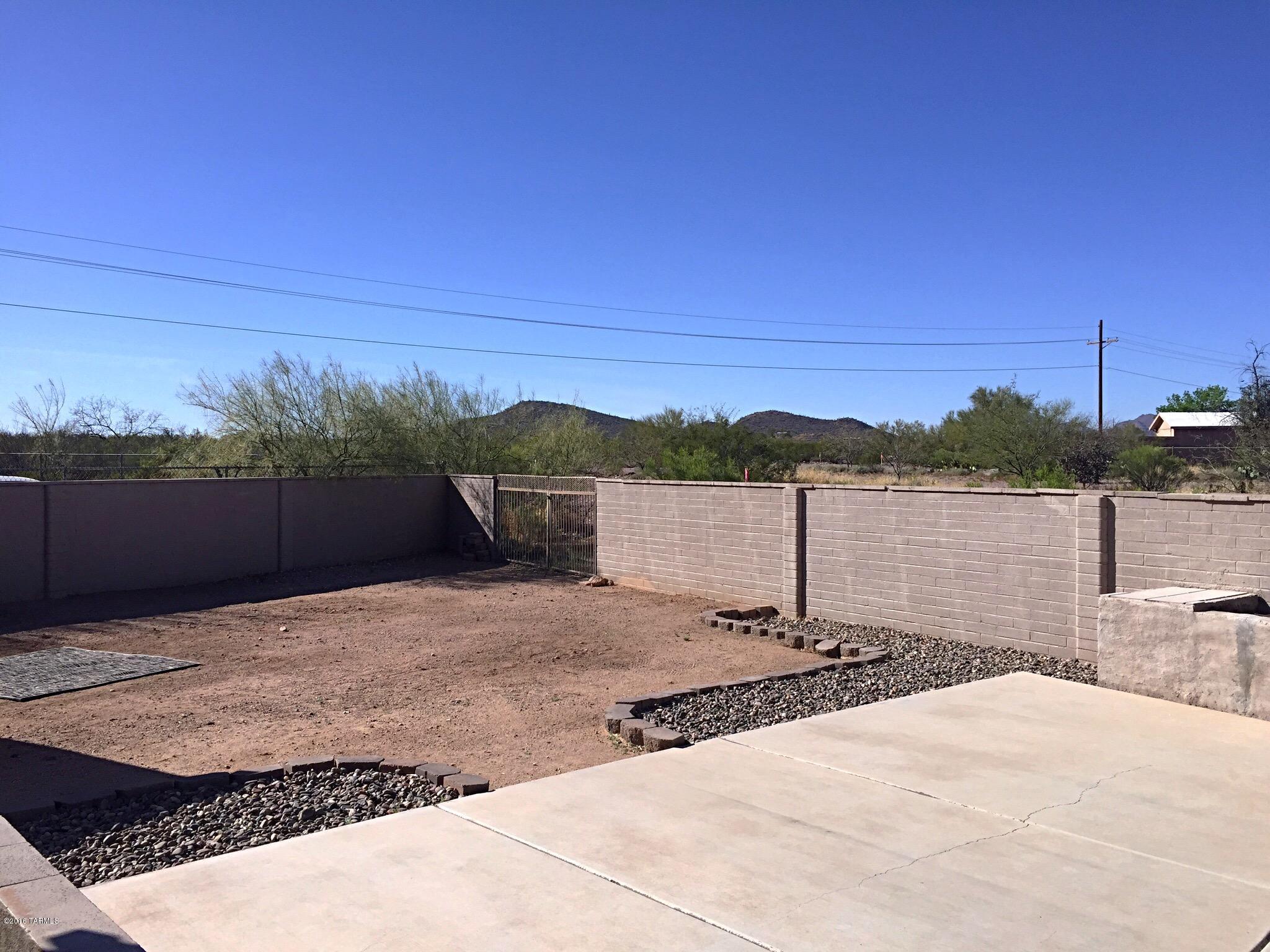 Las Palomas - Residential