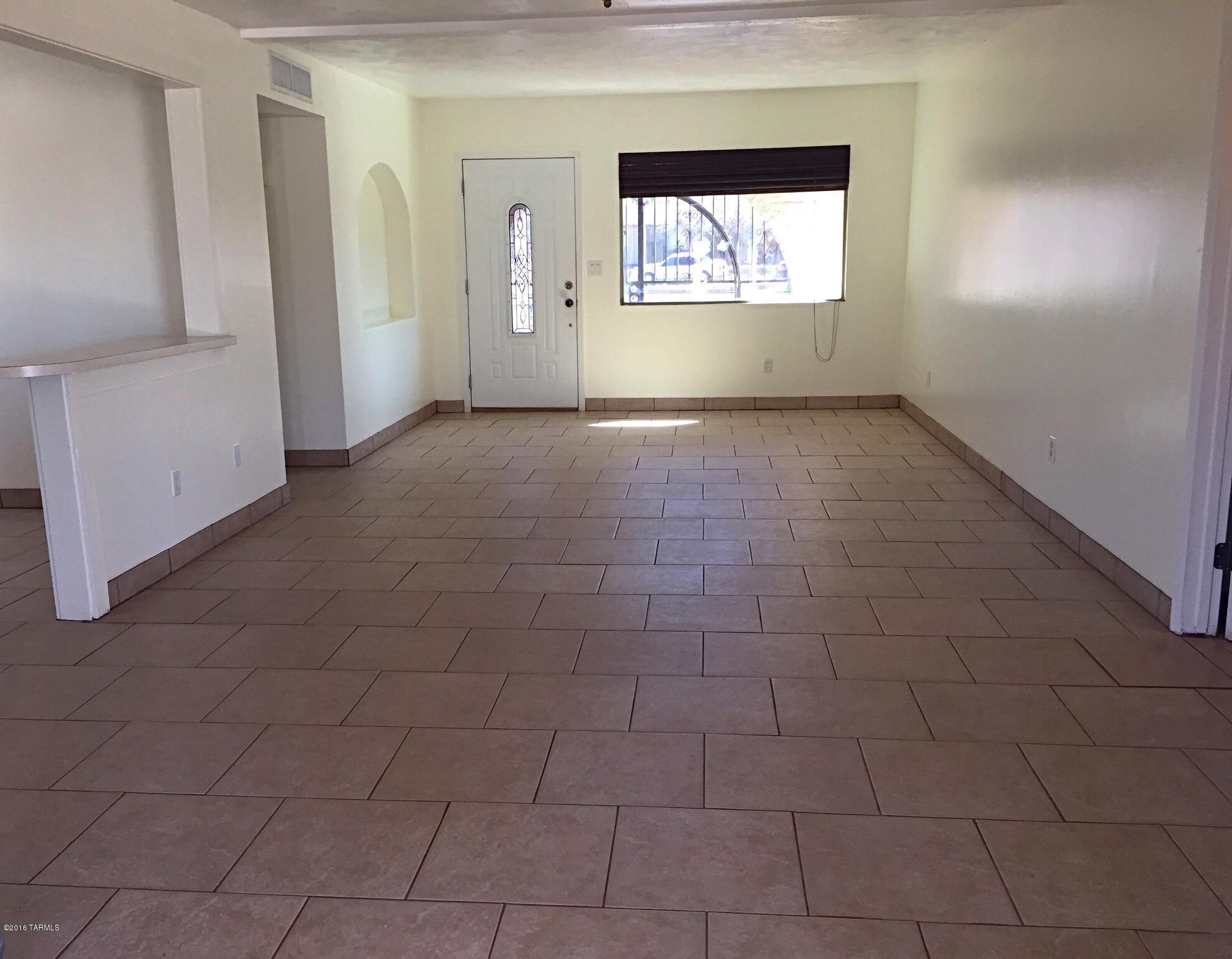 Las Palomas - Residential