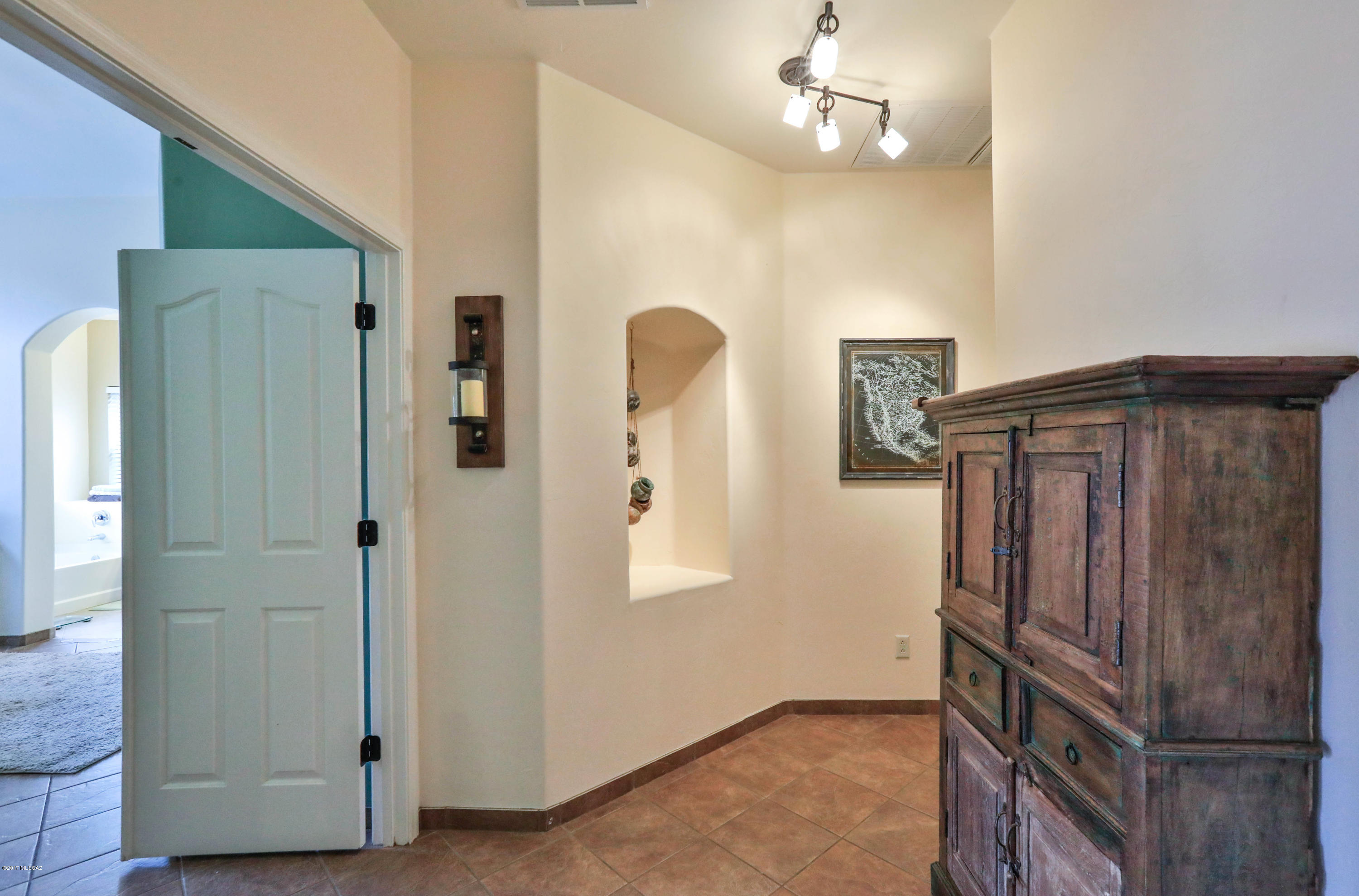 Silverbell Place (1-153) - Residential
