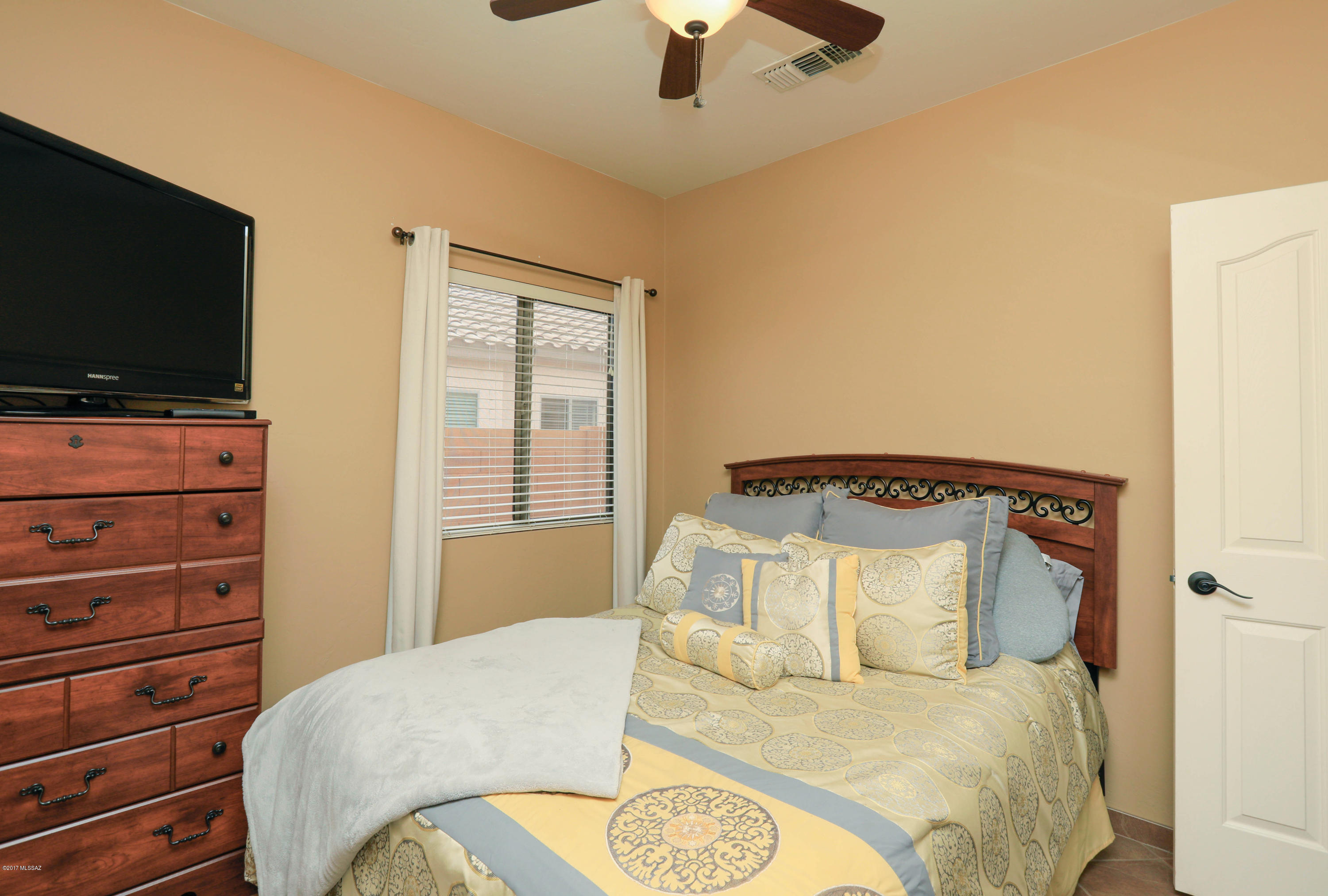 Silverbell Place (1-153) - Residential