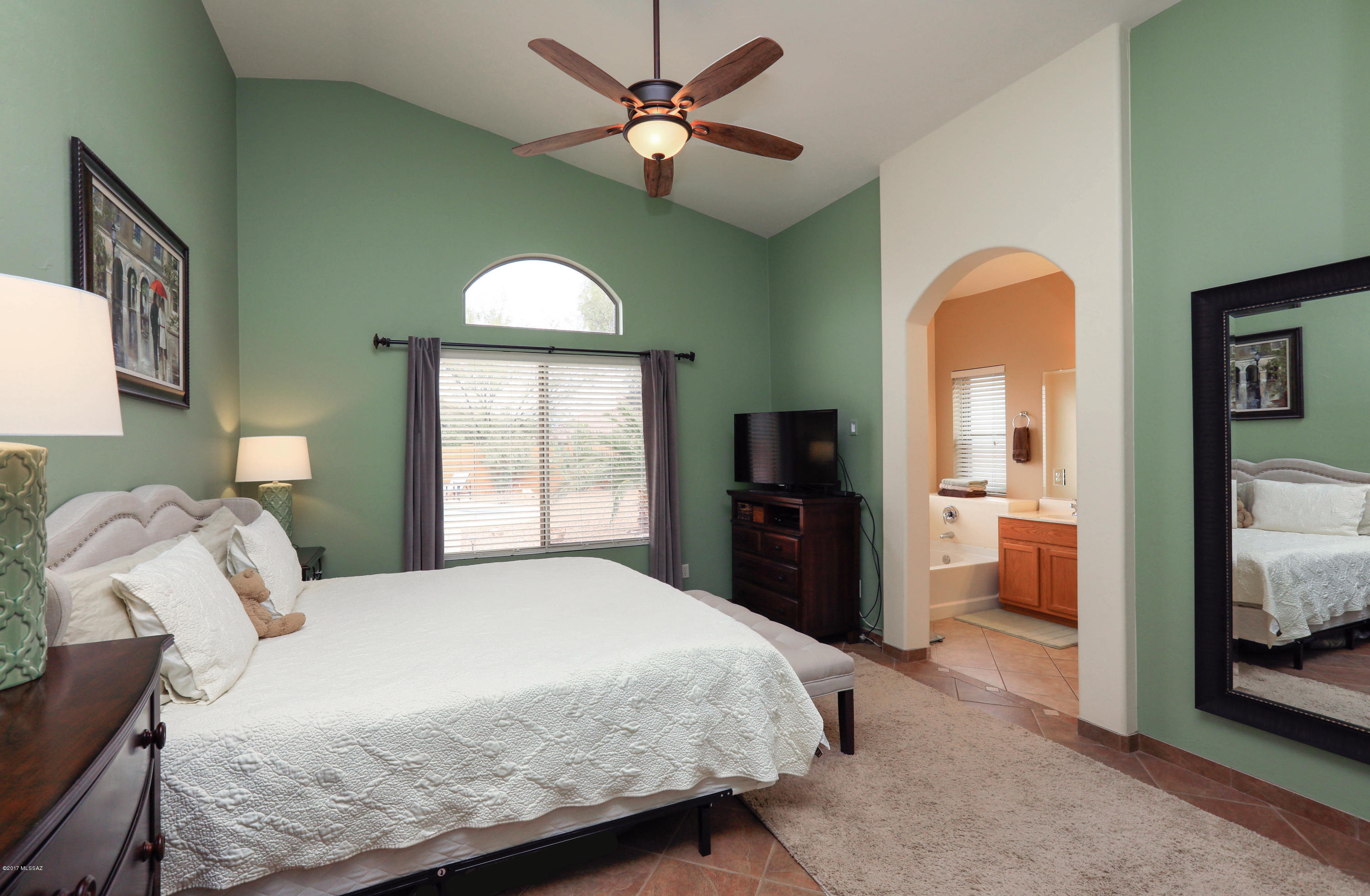 Silverbell Place (1-153) - Residential