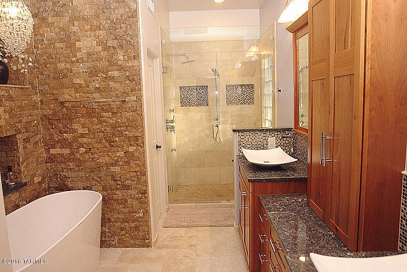 Palomita Blanca (1-3) - Residential