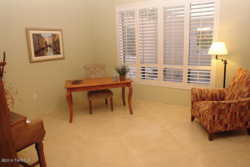 Palomita Blanca (1-3) - Residential