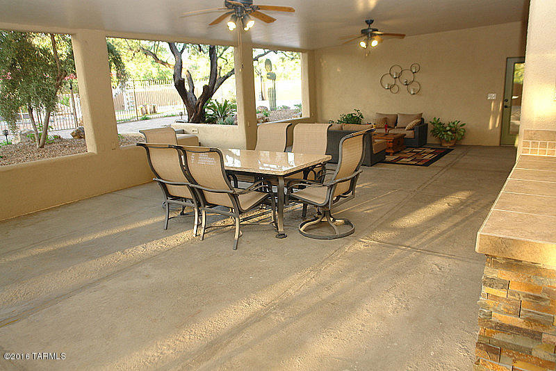 Palomita Blanca (1-3) - Residential