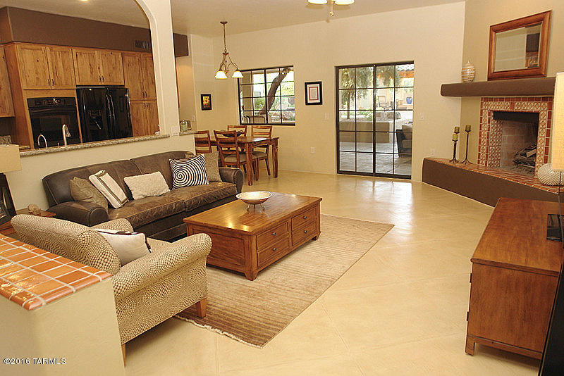 Palomita Blanca (1-3) - Residential