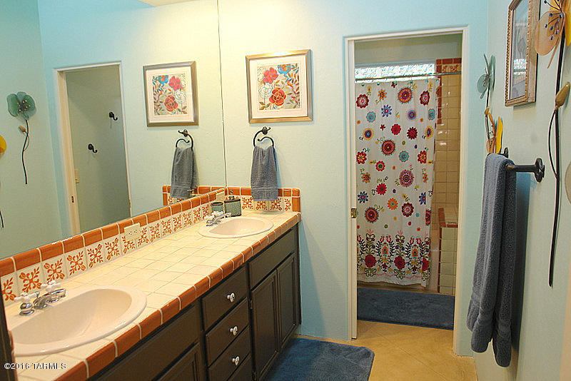 Palomita Blanca (1-3) - Residential