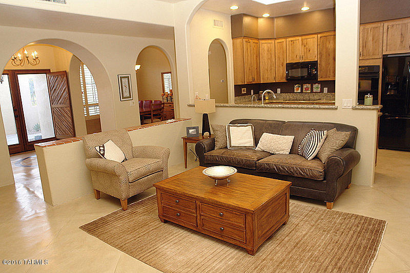 Palomita Blanca (1-3) - Residential