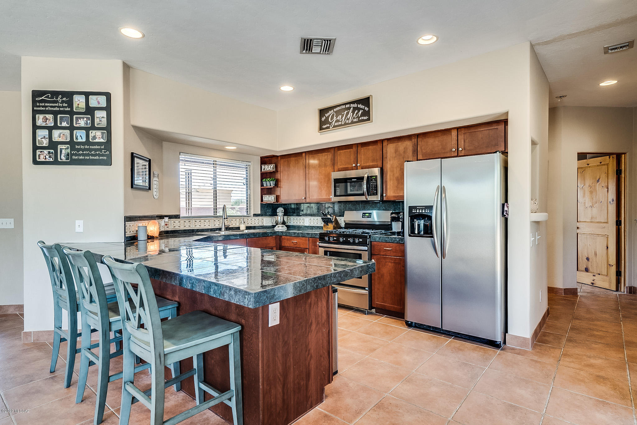 Colonias La Canada (83-219) - Residential