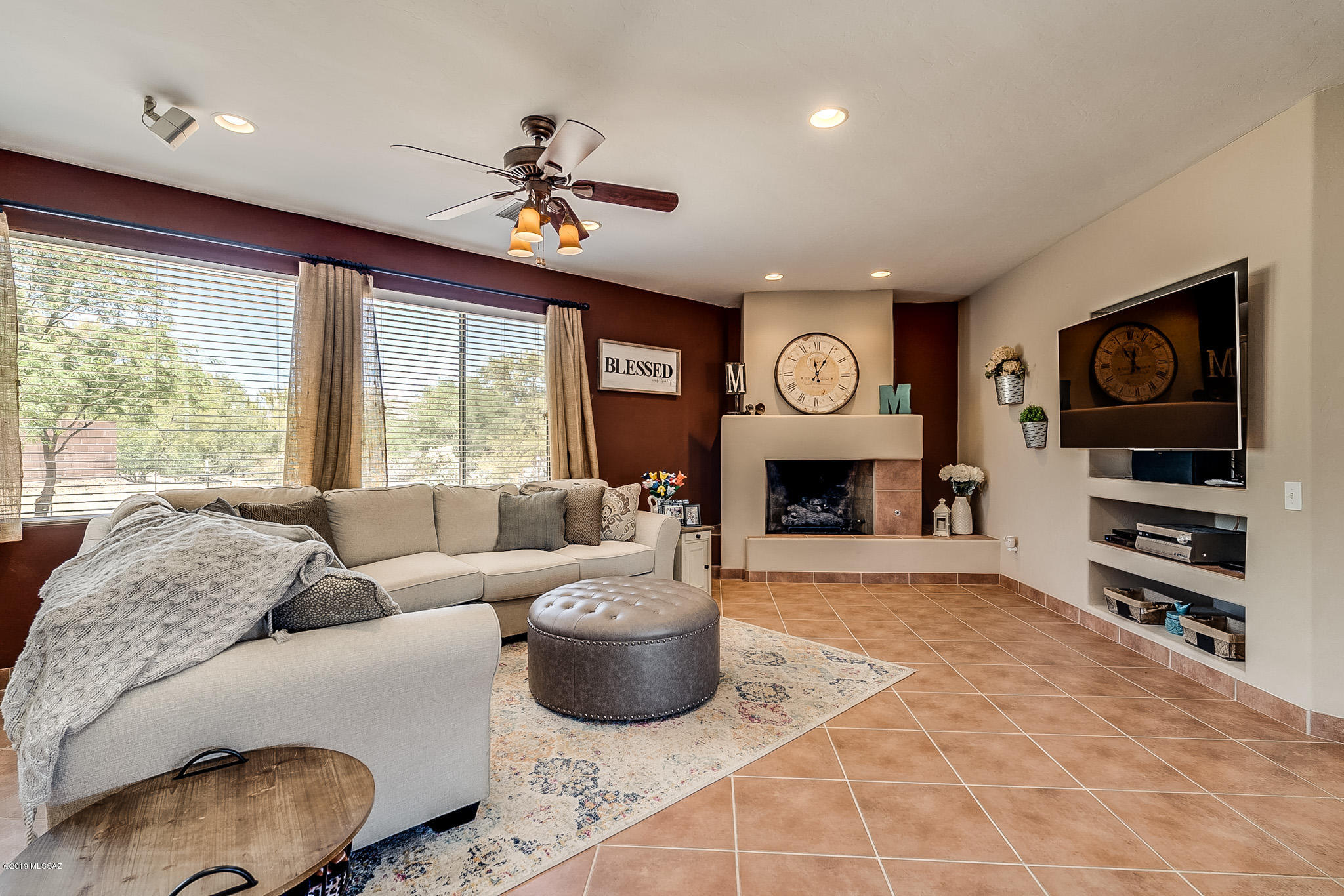 Colonias La Canada (83-219) - Residential