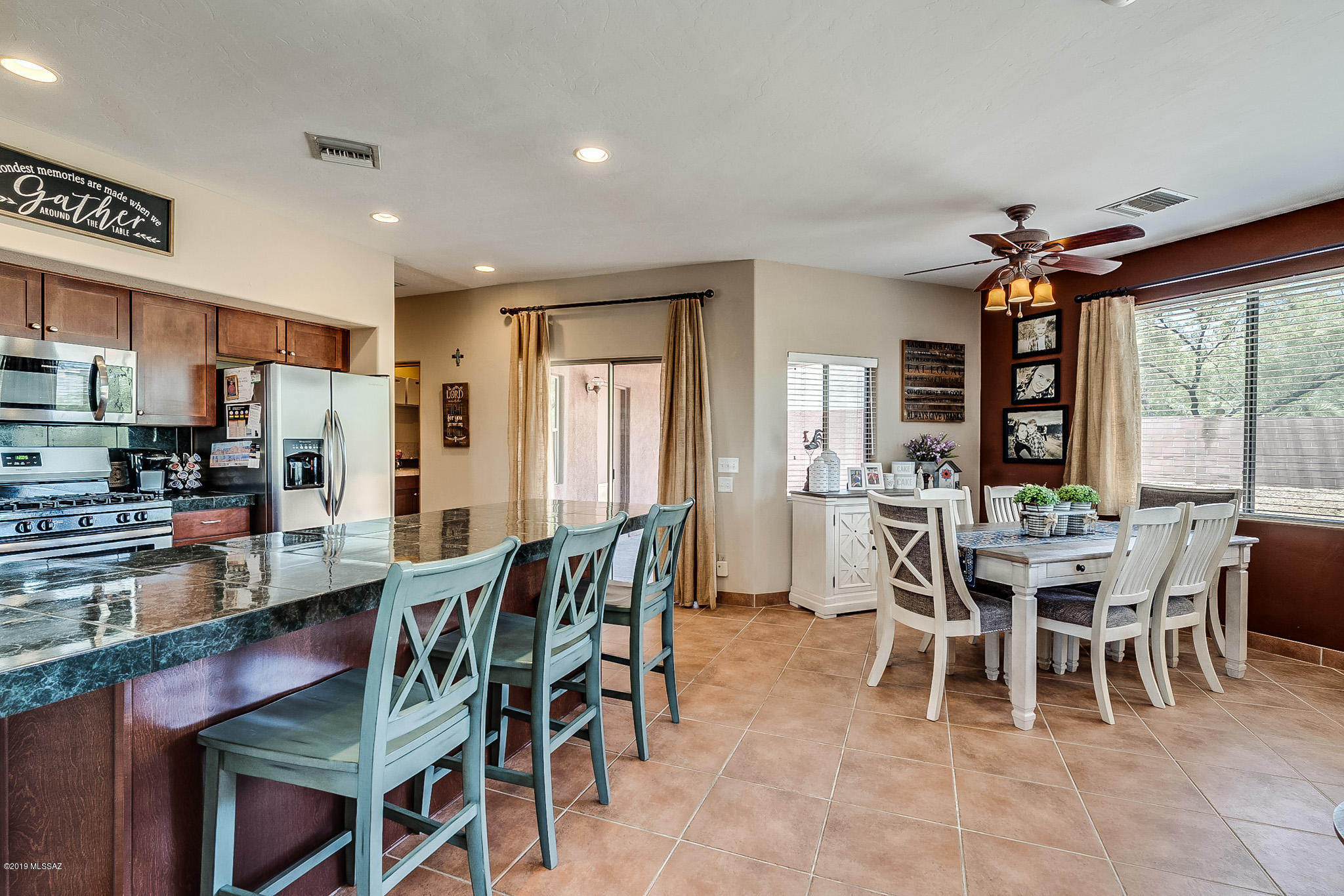 Colonias La Canada (83-219) - Residential