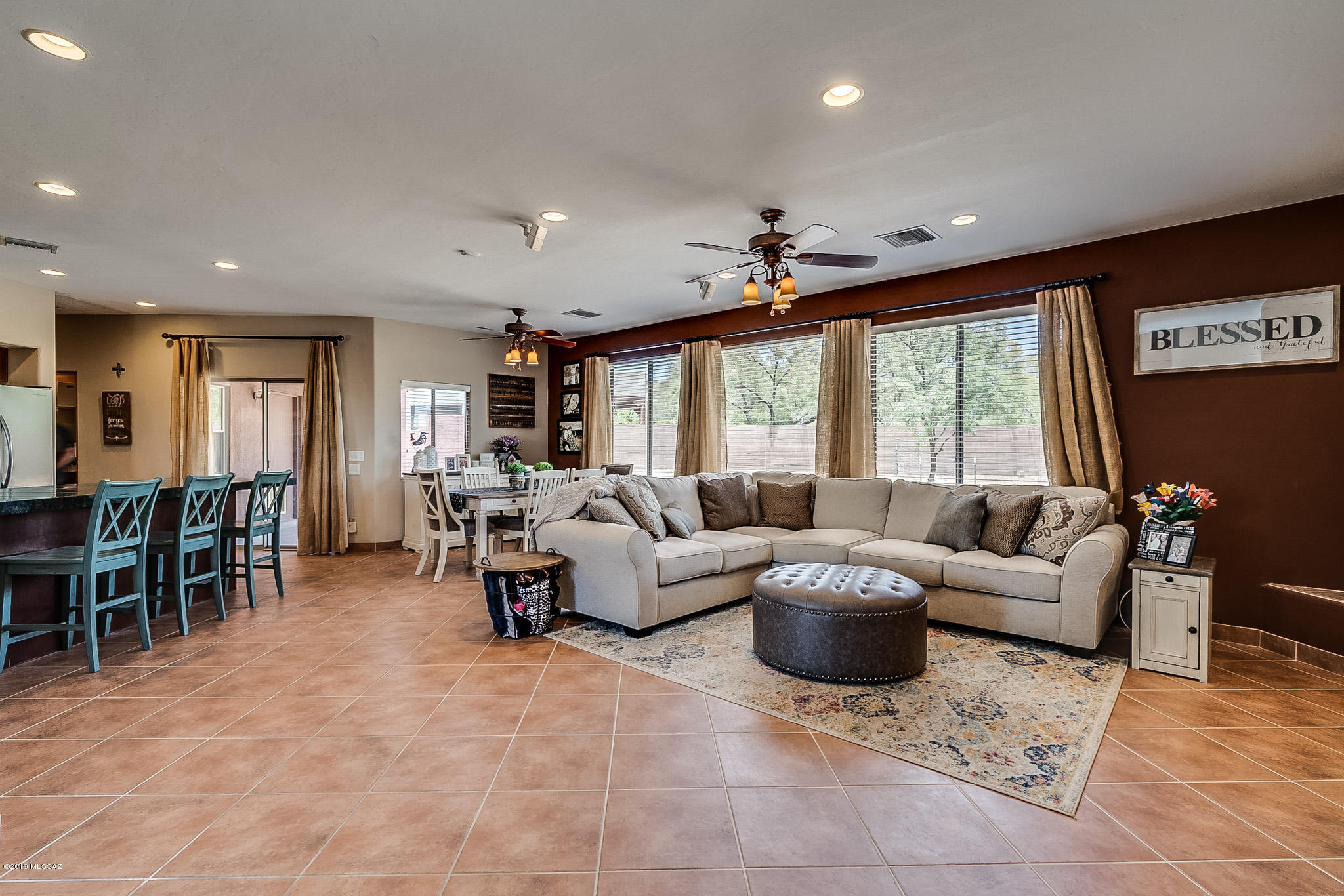 Colonias La Canada (83-219) - Residential