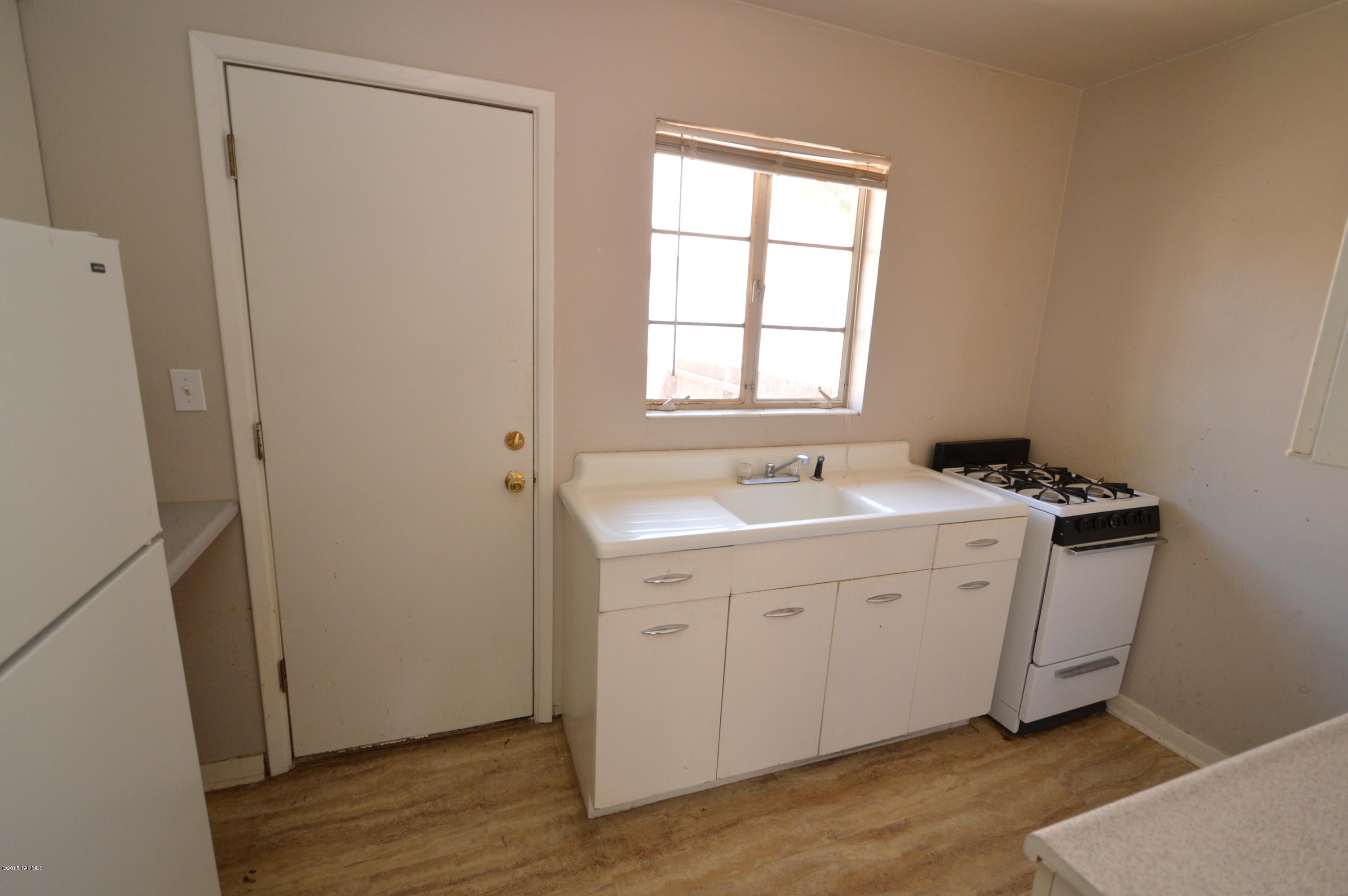 Drakes Addition - Residential Lease