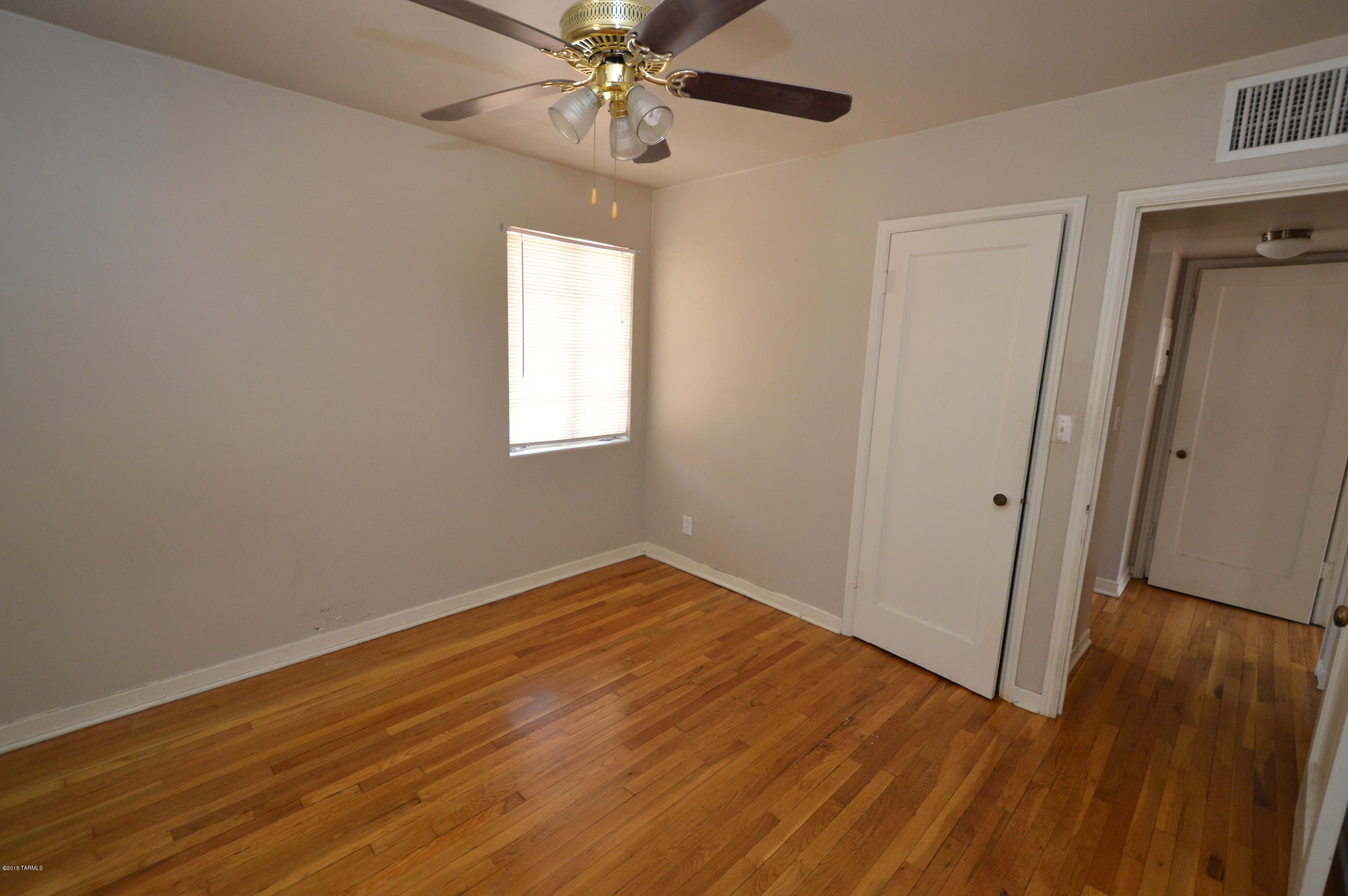 Drakes Addition - Residential Lease