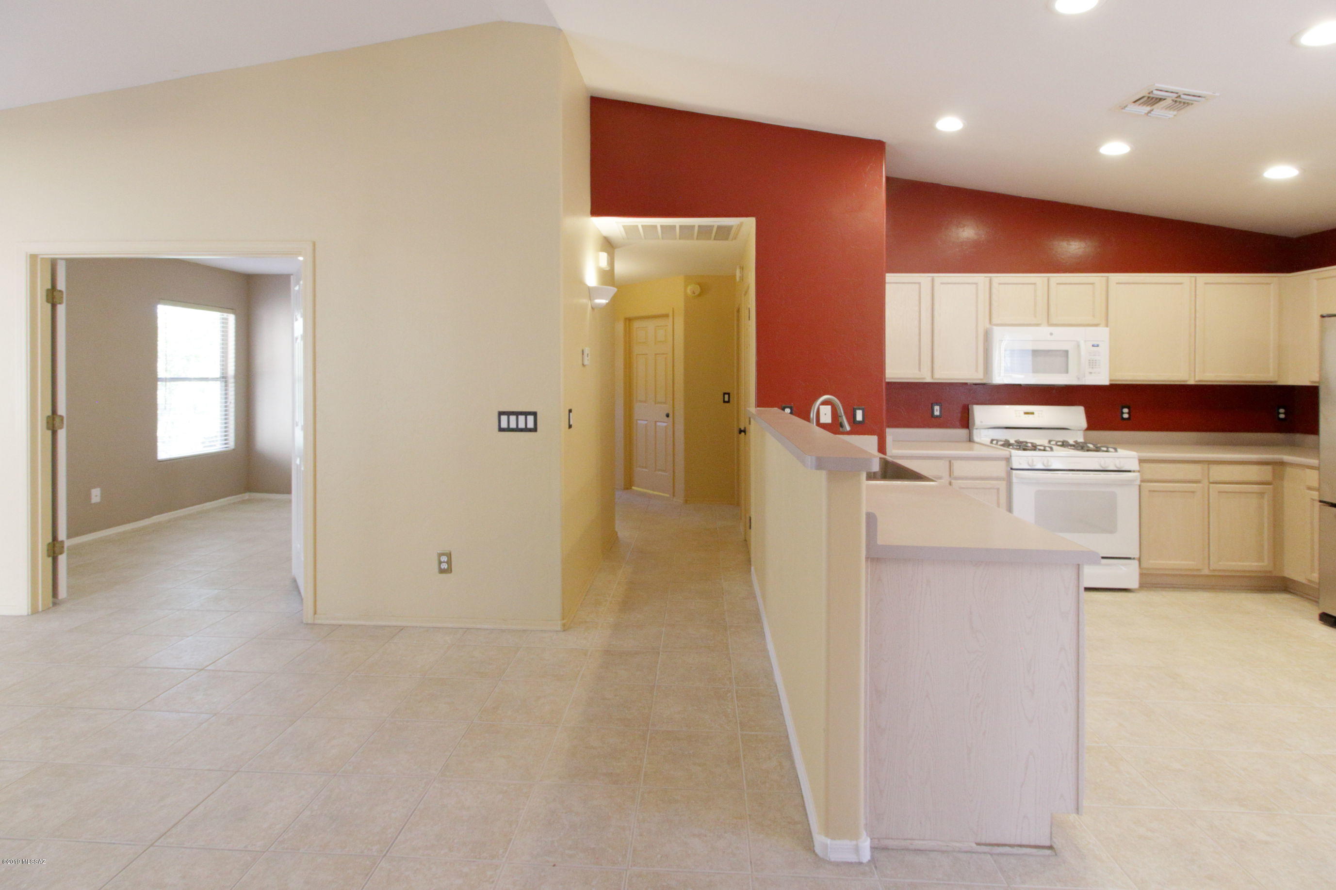 Sabino Valley (1-55) - Residential Lease