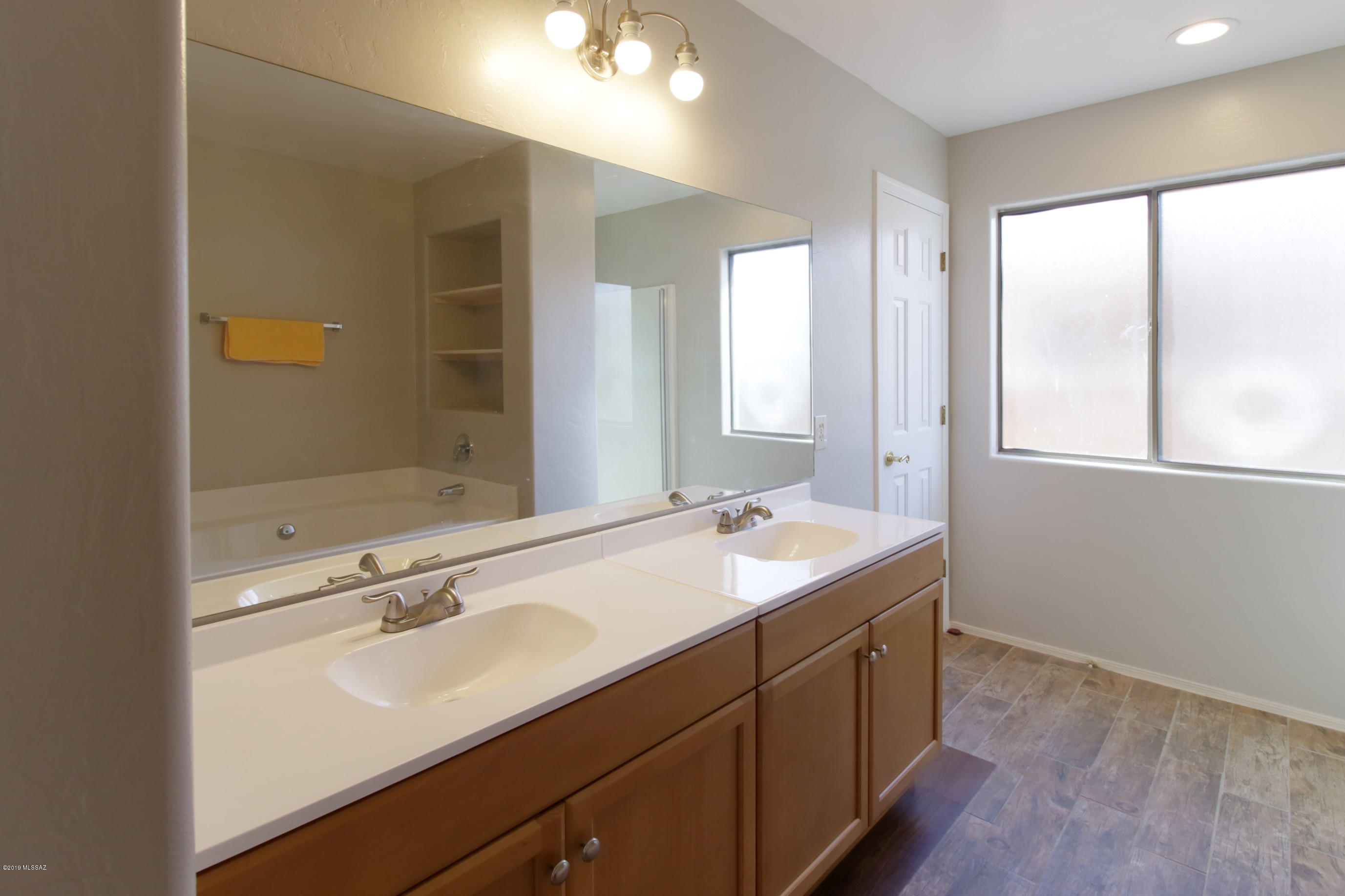 Sabino Valley (1-55) - Residential Lease