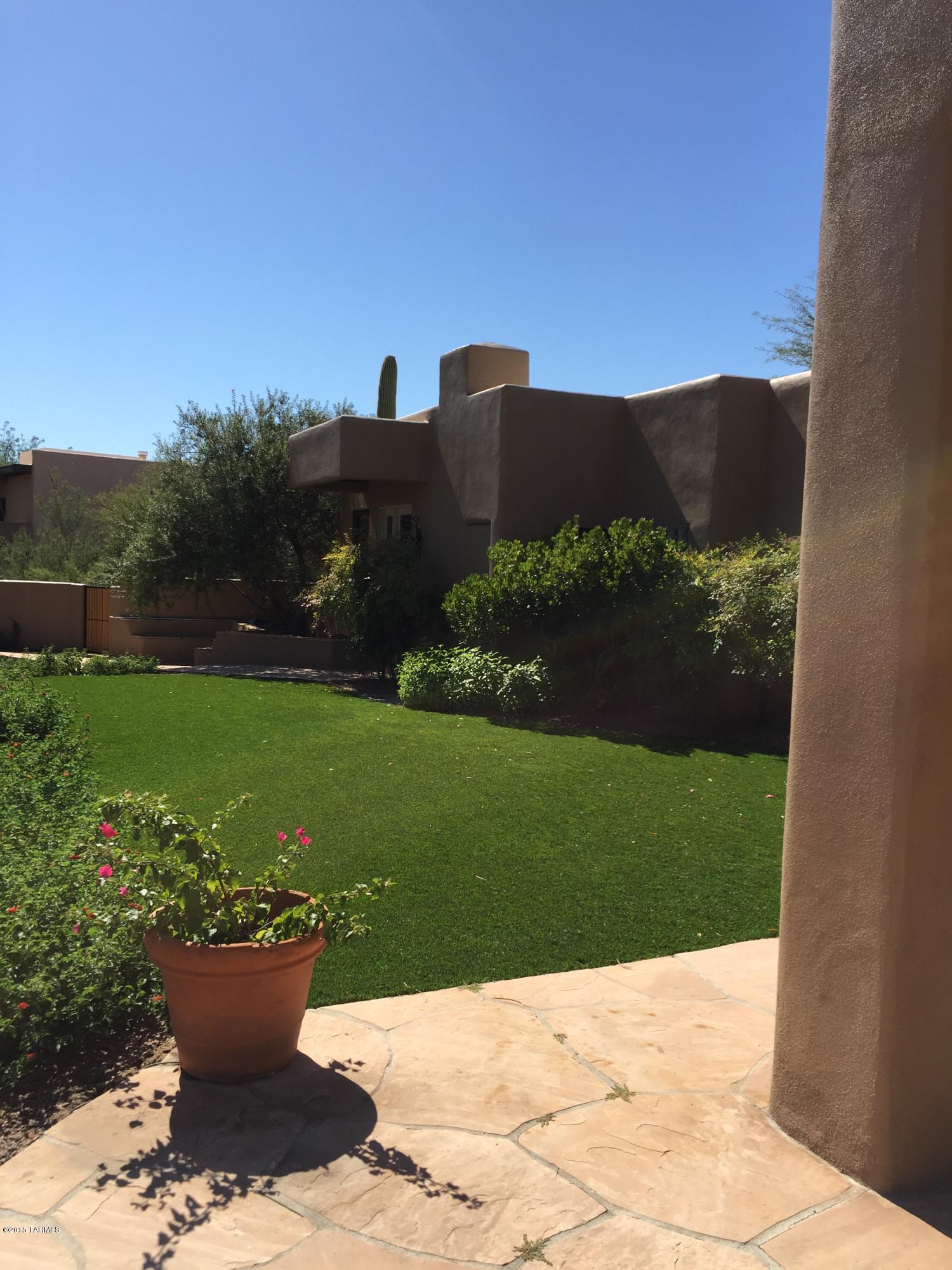 Shadow Hills (1-483) - Residential Lease