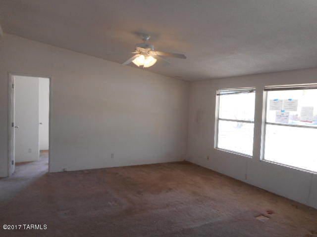 Unsubdivided - Residential