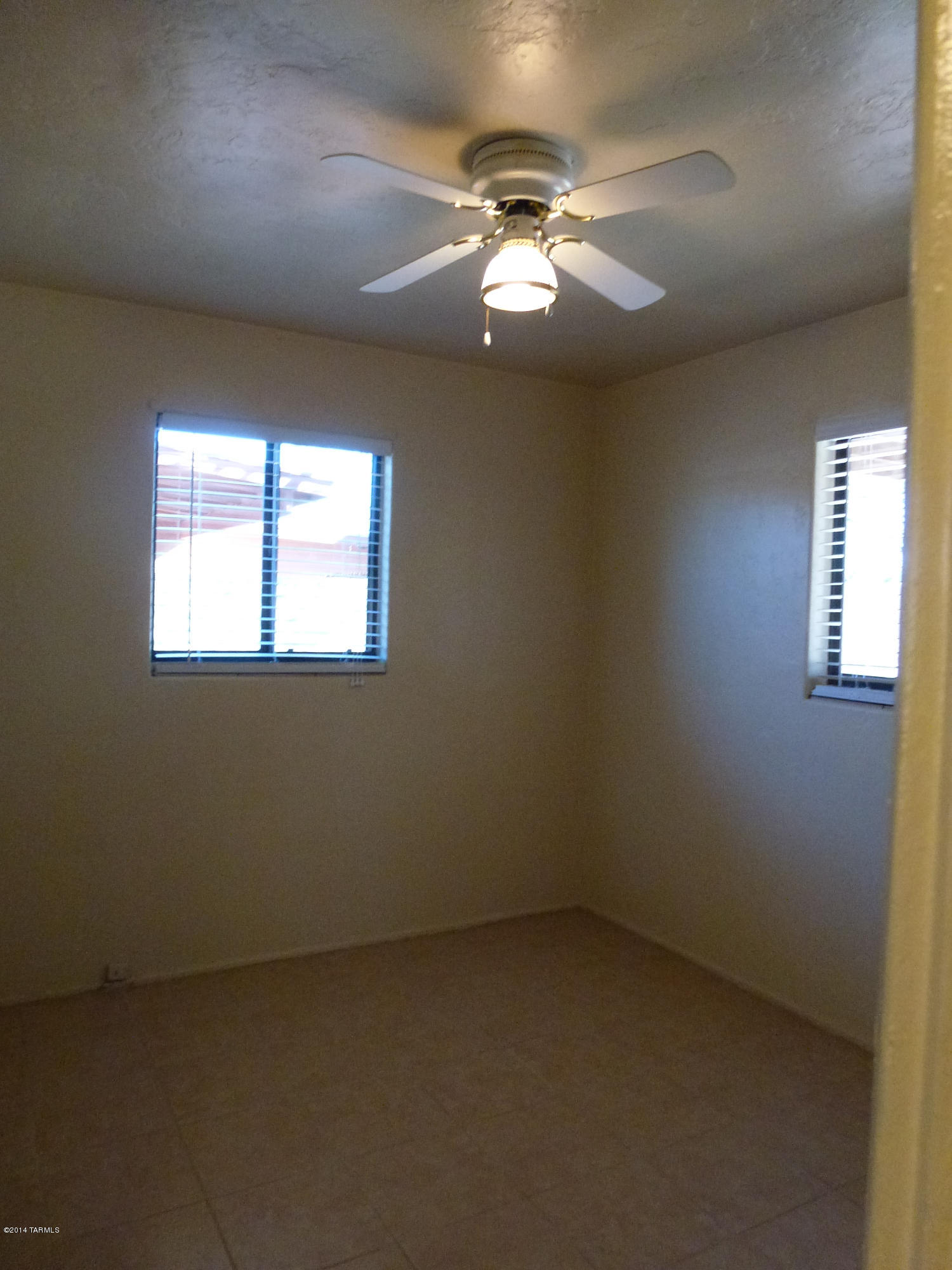 Mountain View Acre Farms - Residential Lease