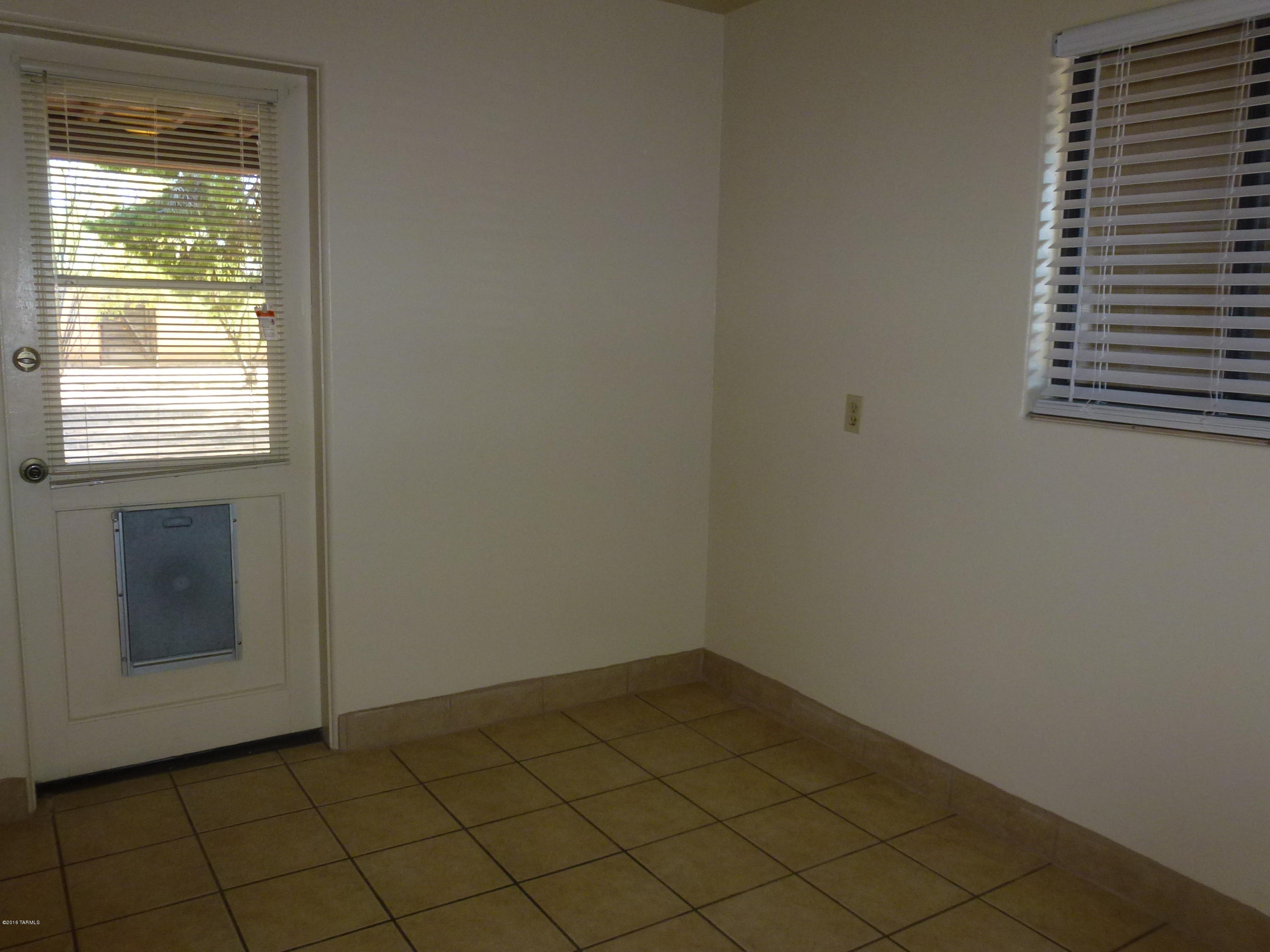 Mountain View Acre Farms - Residential Lease