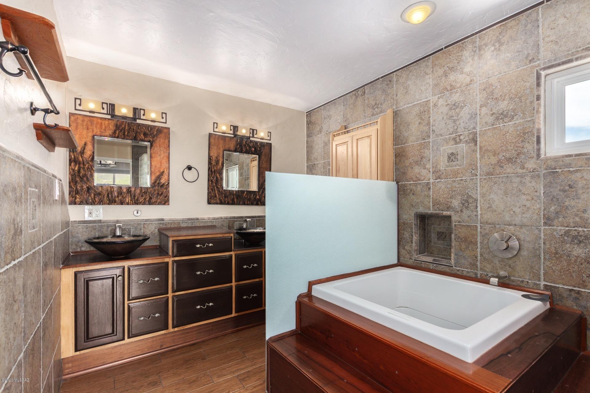 Catalina Foothills Est 9 - Residential