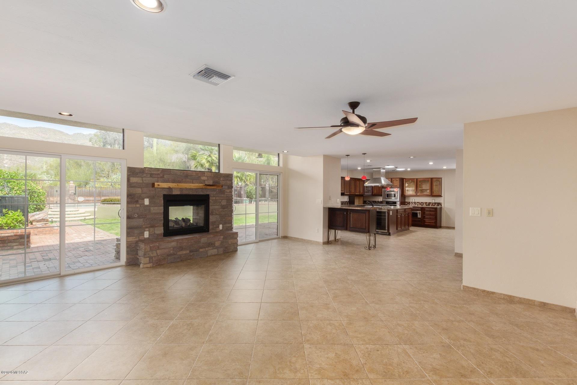 Catalina Foothills Est 9 - Residential
