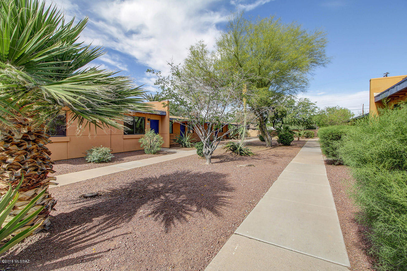 Sunset Foothills Condos (1-201) - Residential