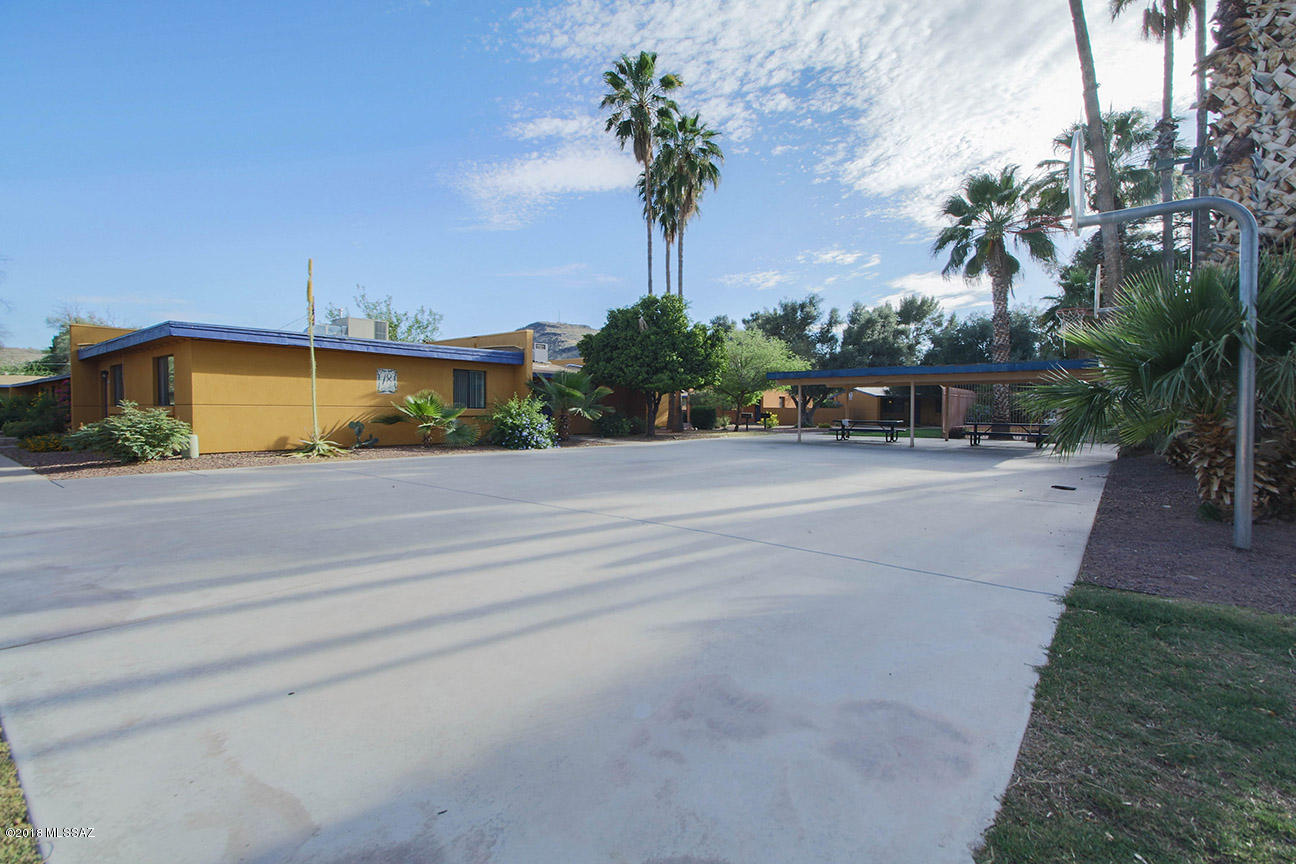 Sunset Foothills Condos (1-201) - Residential