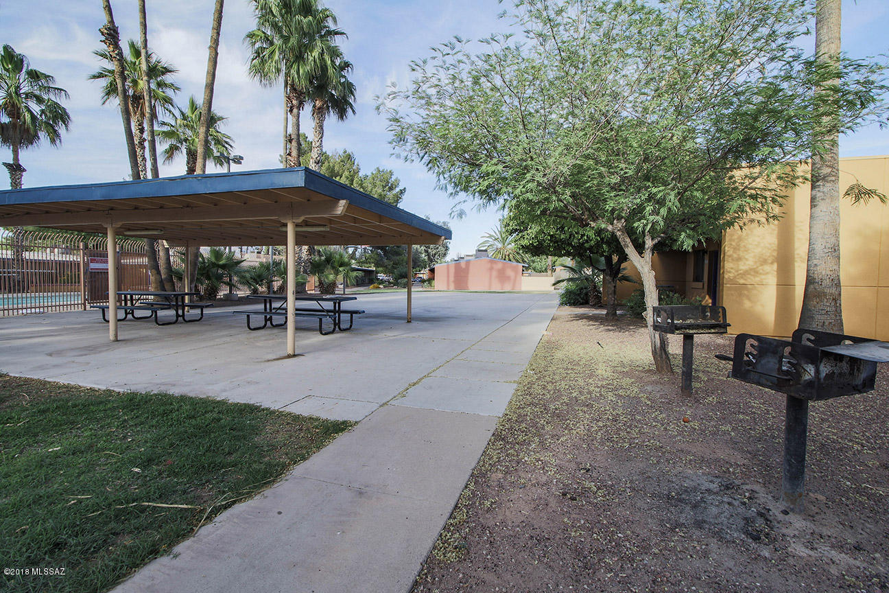 Sunset Foothills Condos (1-201) - Residential