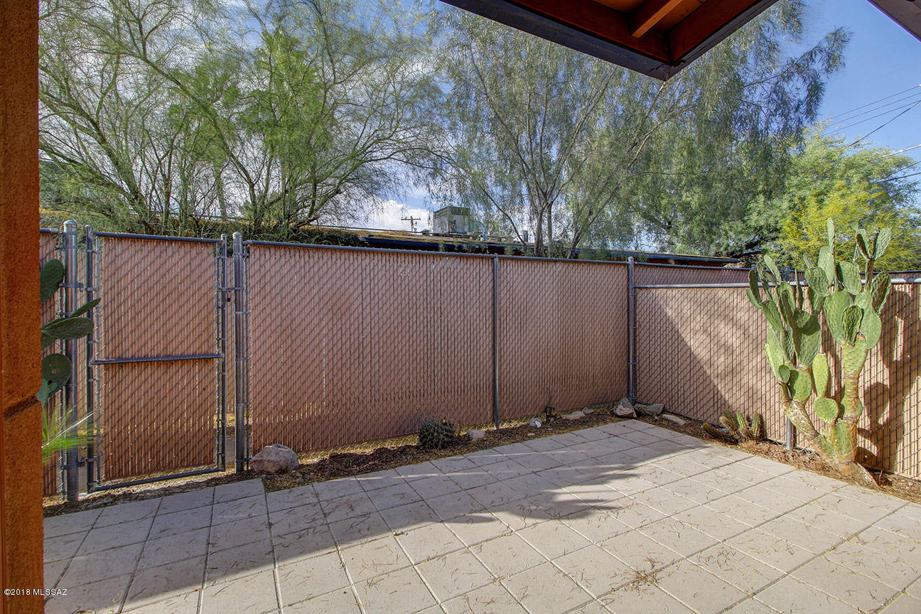 Sunset Foothills Condos (1-201) - Residential