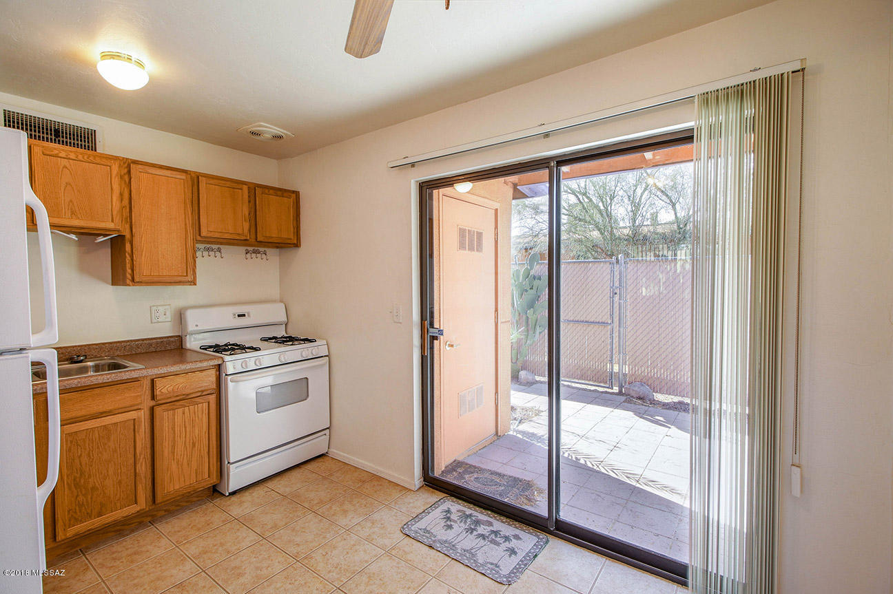 Sunset Foothills Condos (1-201) - Residential