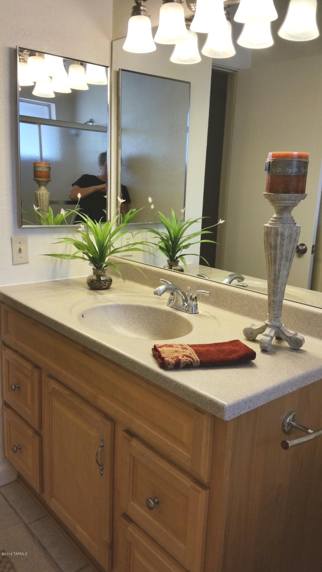 Heritage Hills II (558-740) - Residential Lease