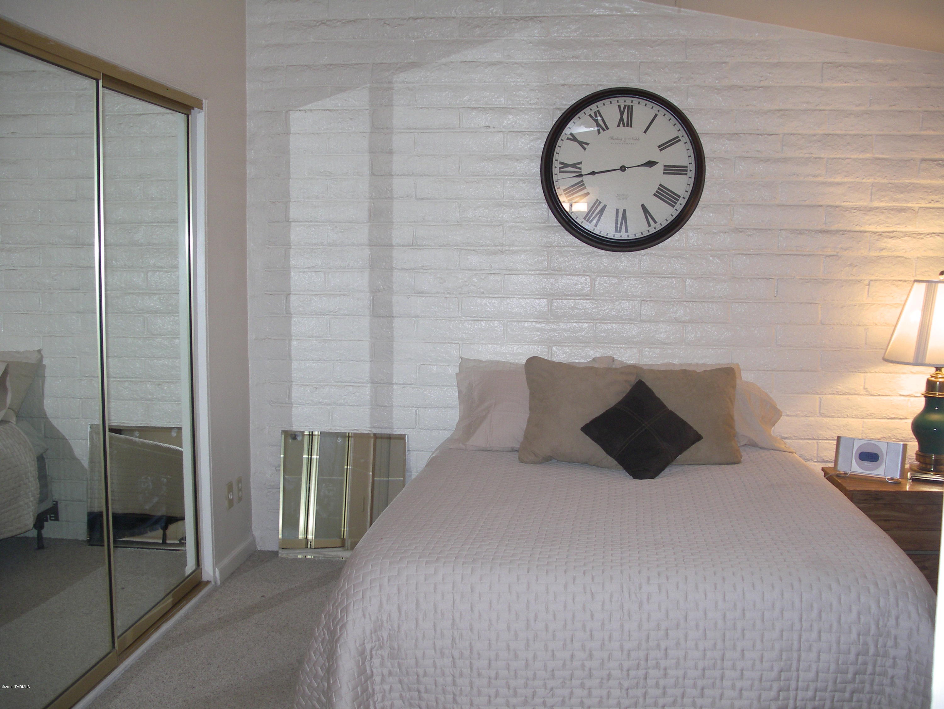 Heritage Hills II (558-740) - Residential Lease