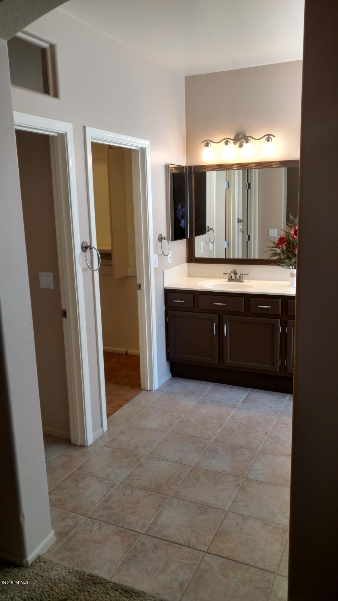 Canada Ridge (1-126) - Residential
